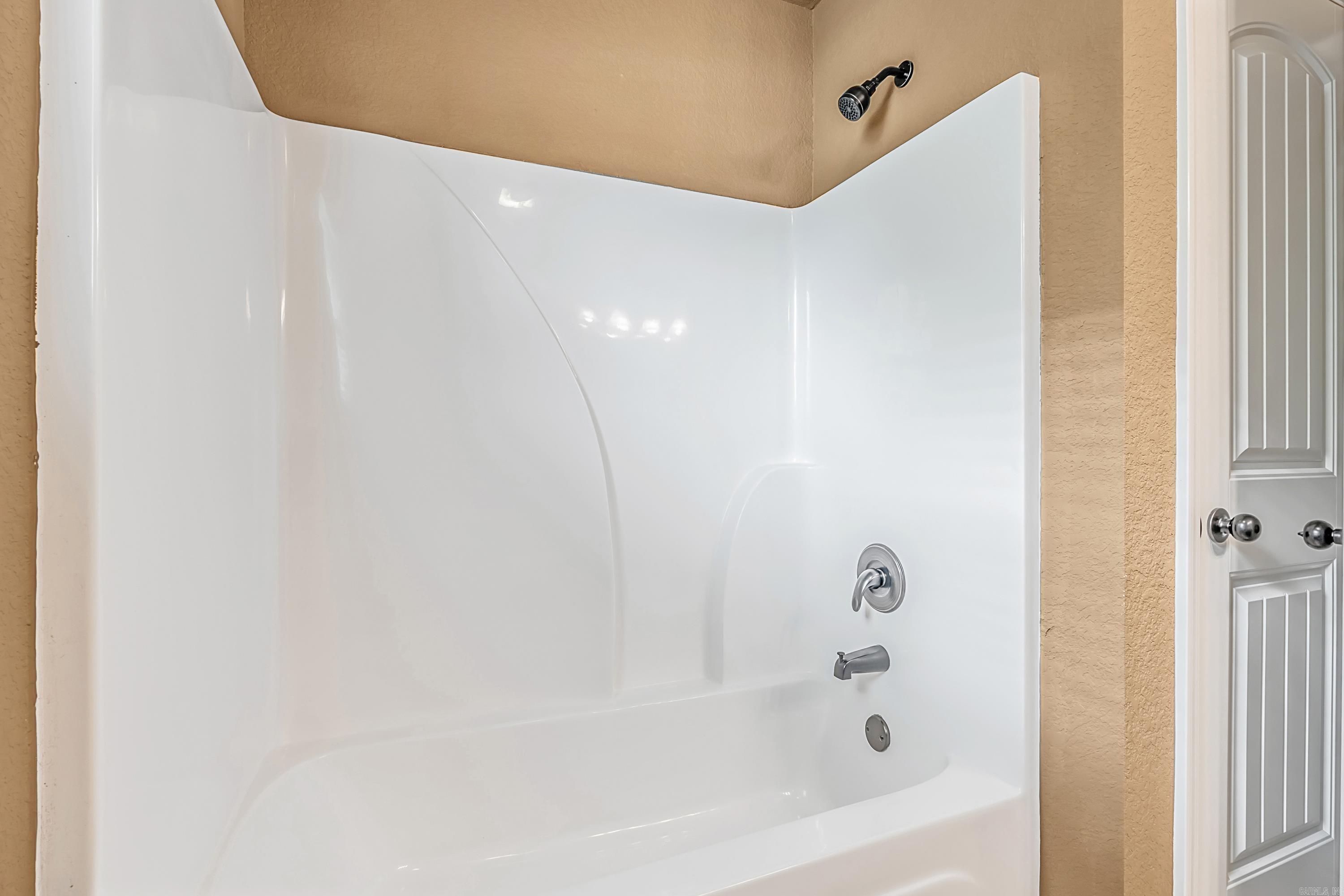 NORTH HILLS - Residential