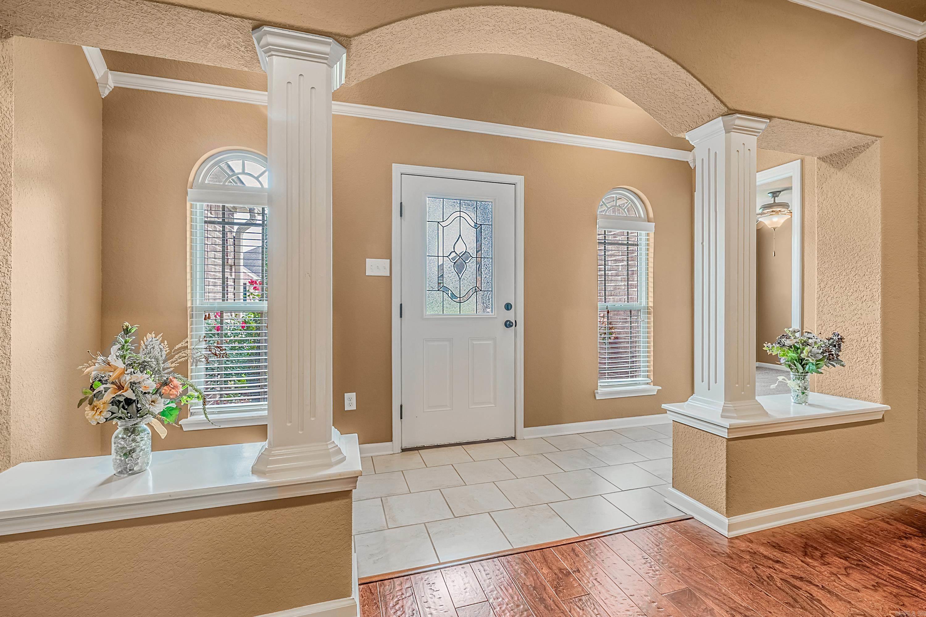 NORTH HILLS - Residential