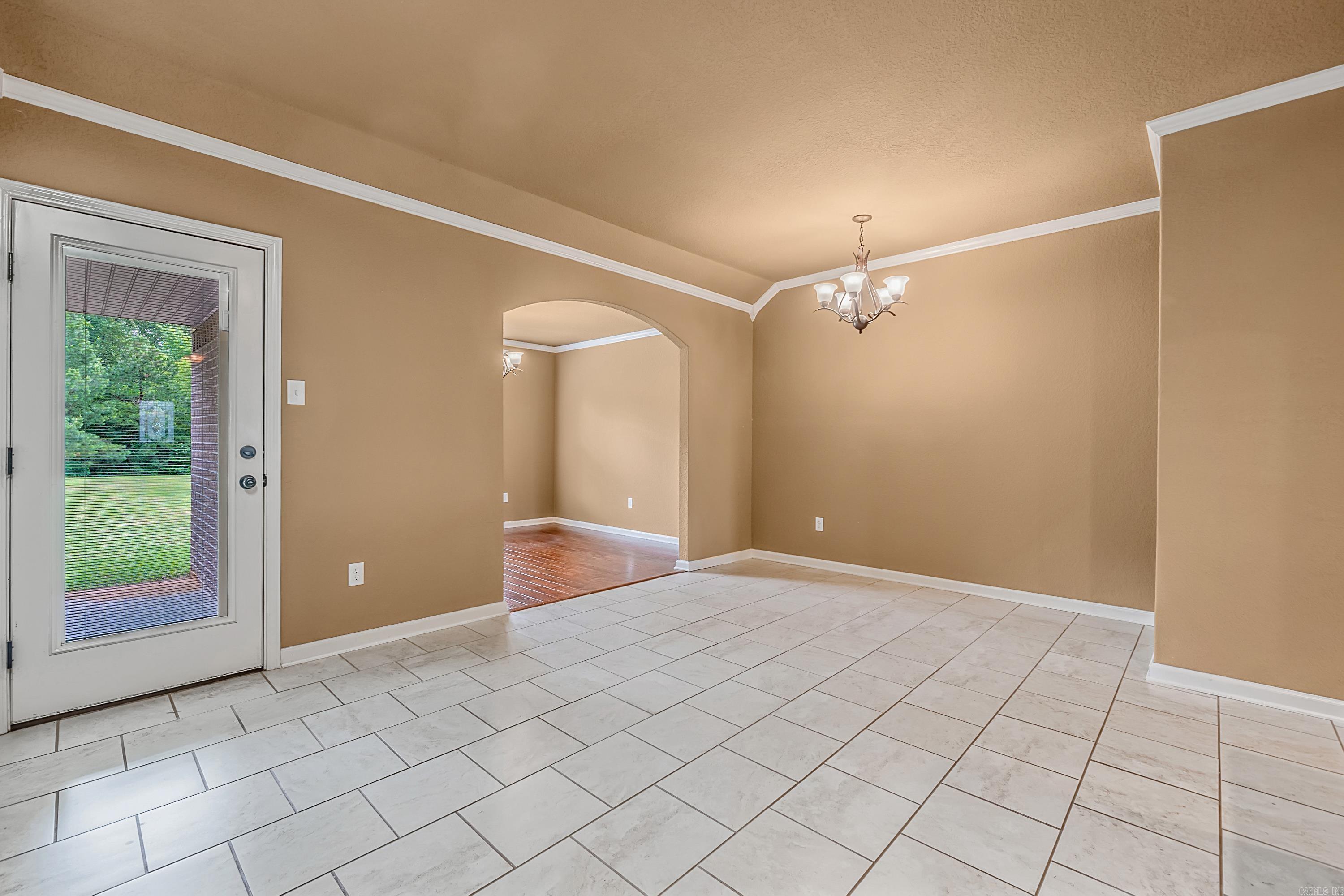 NORTH HILLS - Residential