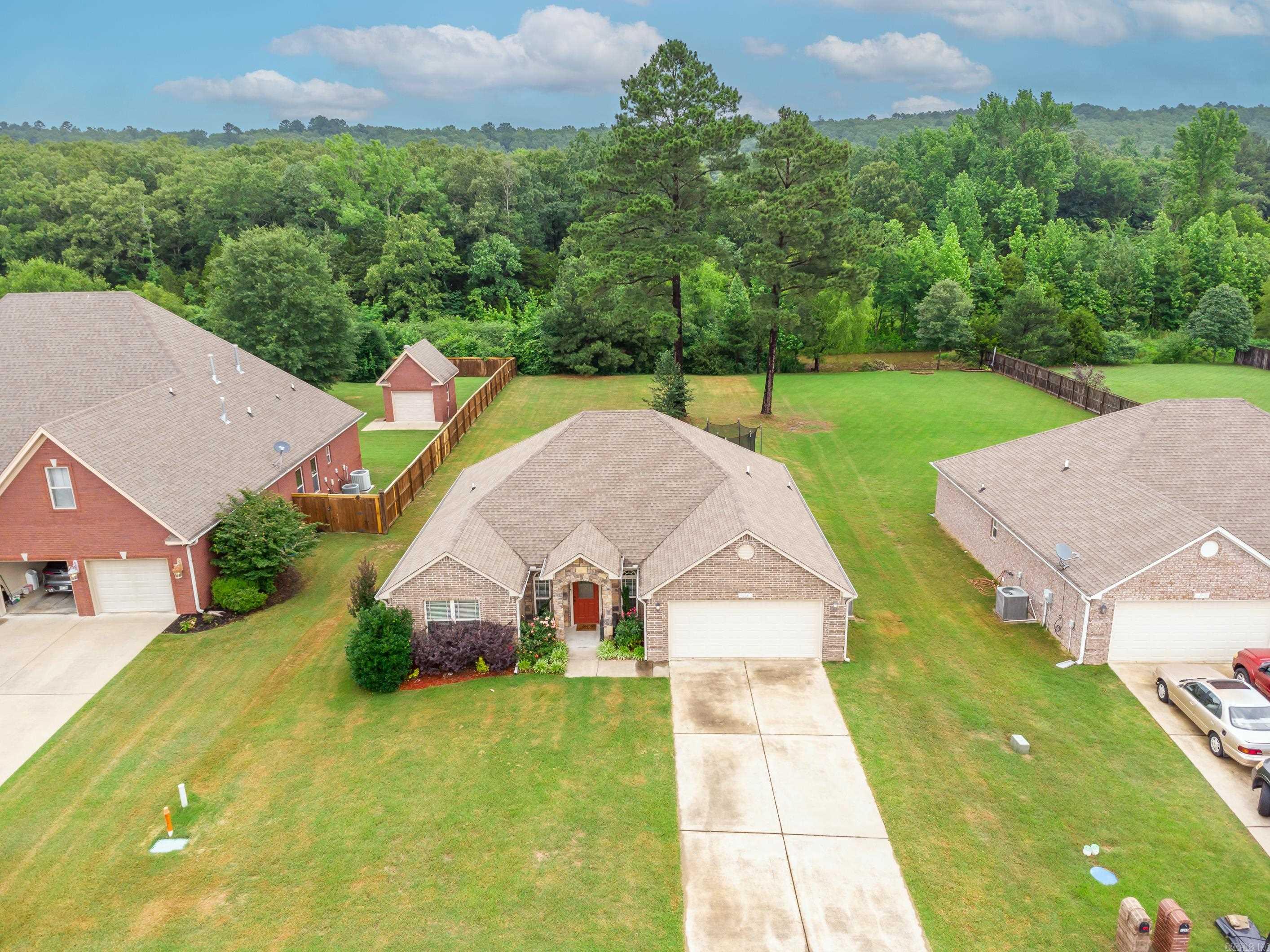 NORTH HILLS - Residential