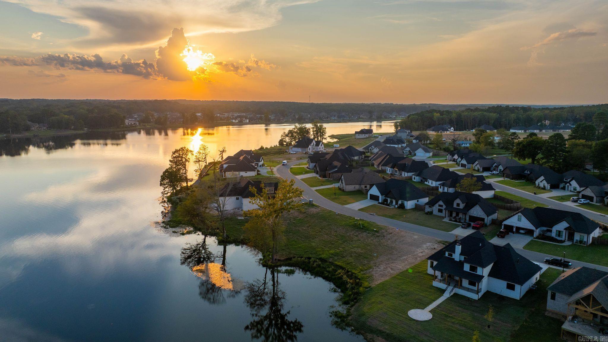 Severn Landing @ Hurricane Lake - Land