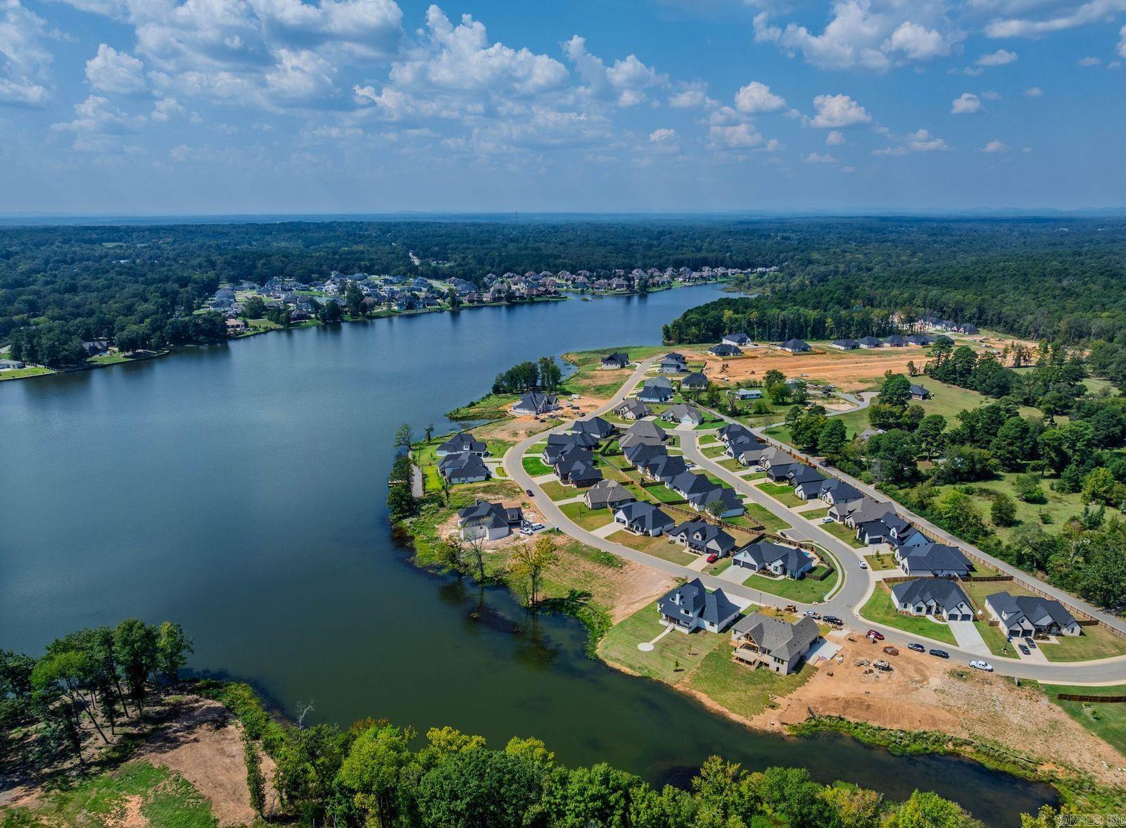 Severn Landing @ Hurricane Lake - Land