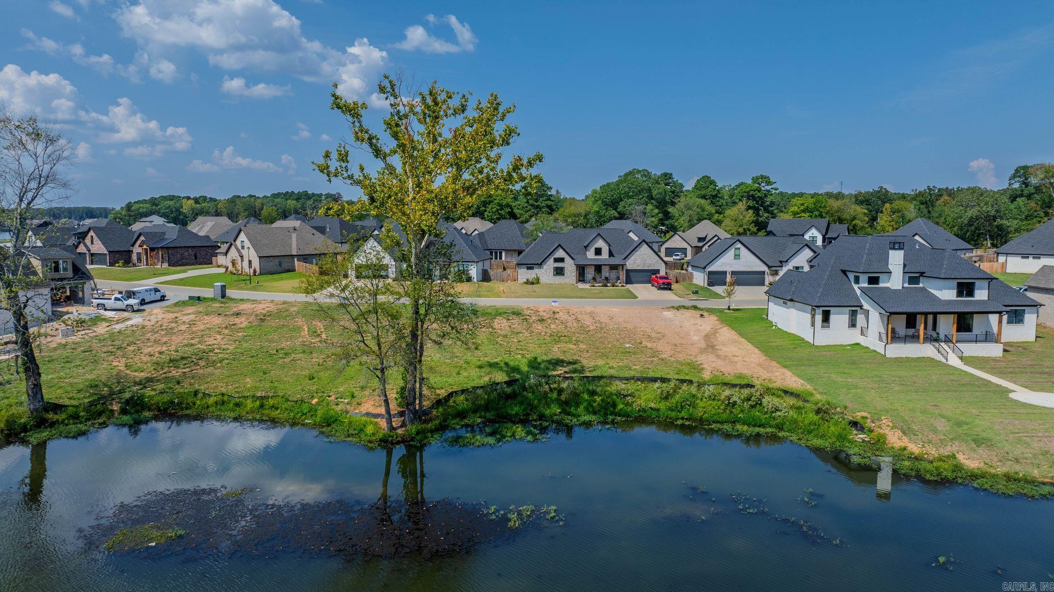 Severn Landing @ Hurricane Lake - Land