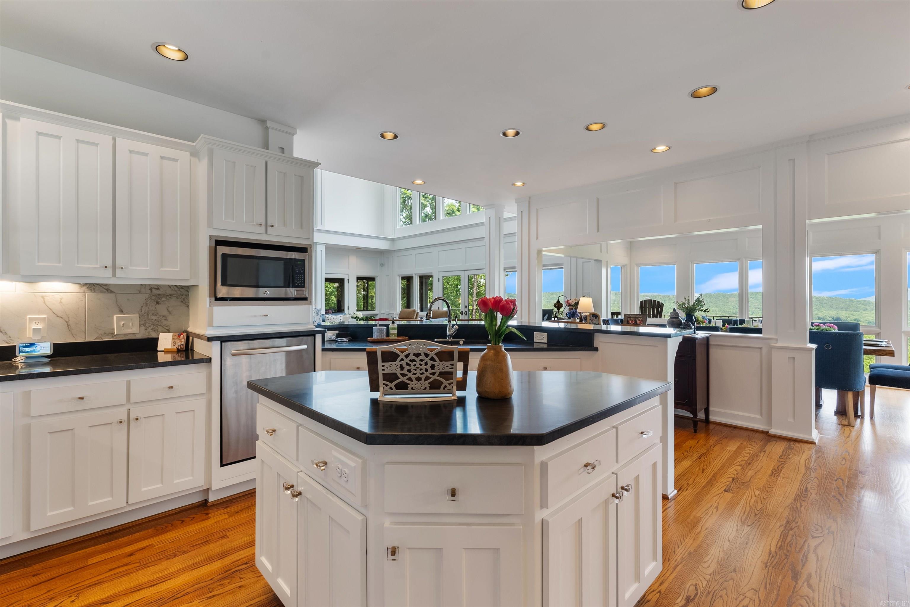 RIDGEFIELD ESTATES - Residential