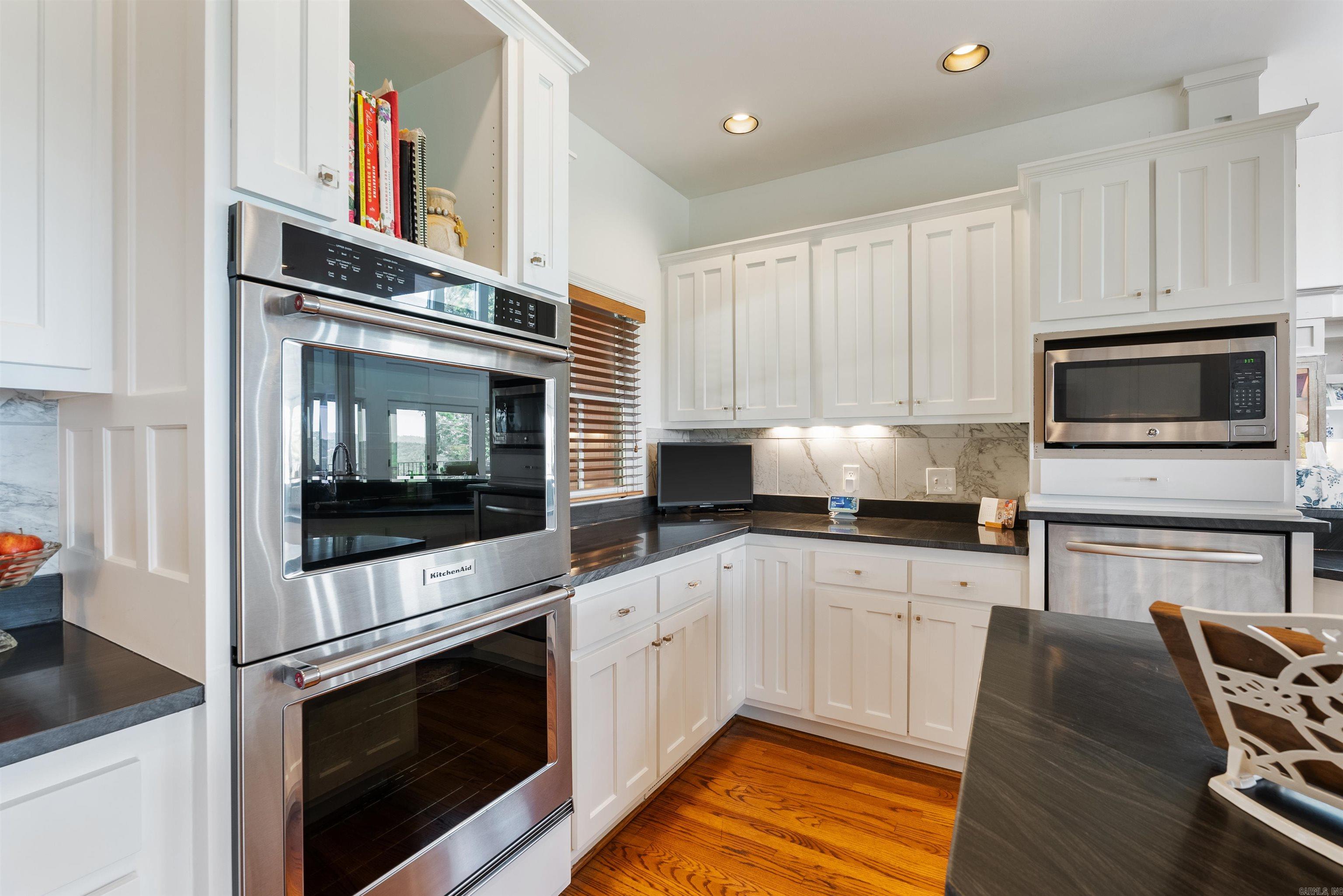 RIDGEFIELD ESTATES - Residential