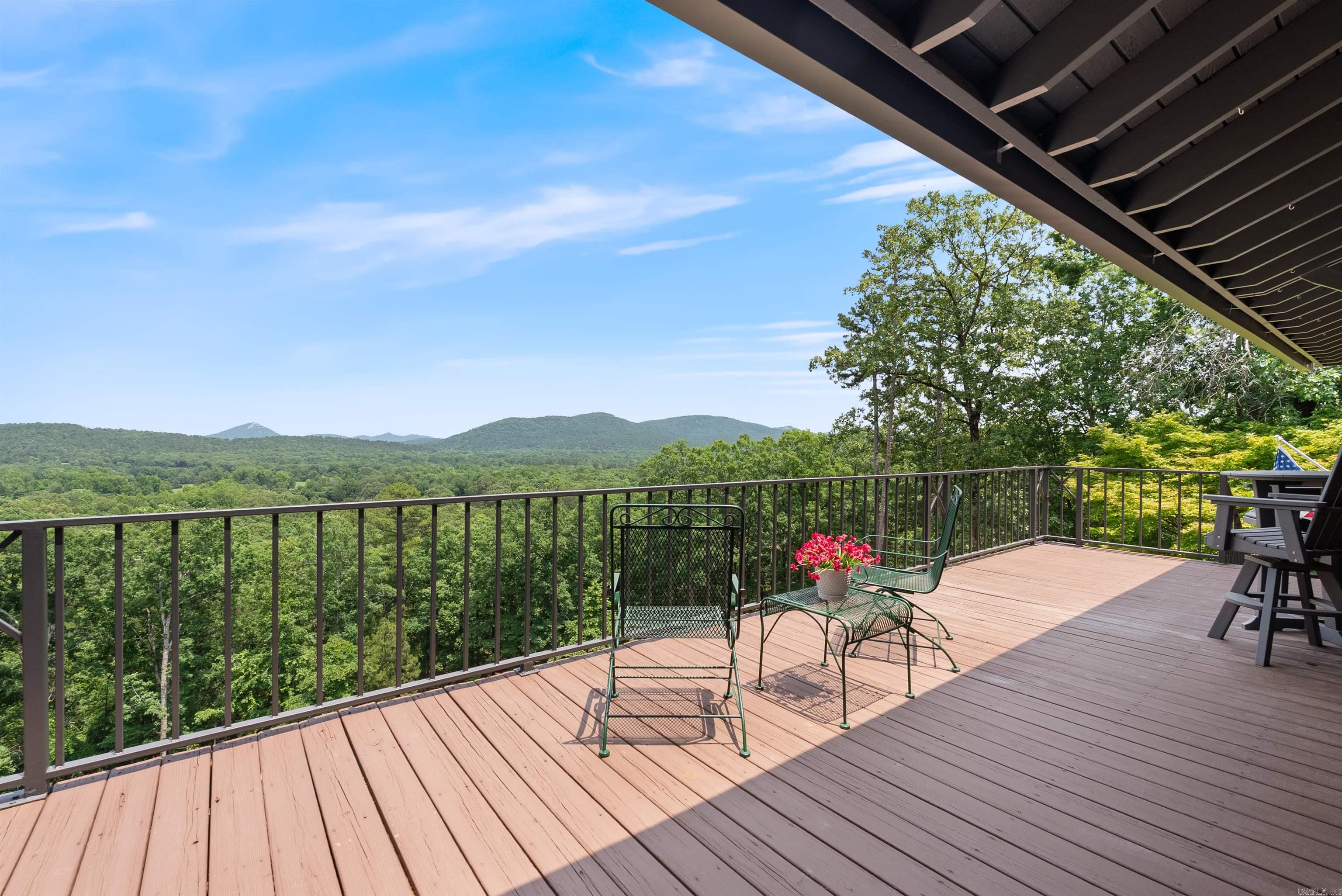 RIDGEFIELD ESTATES - Residential