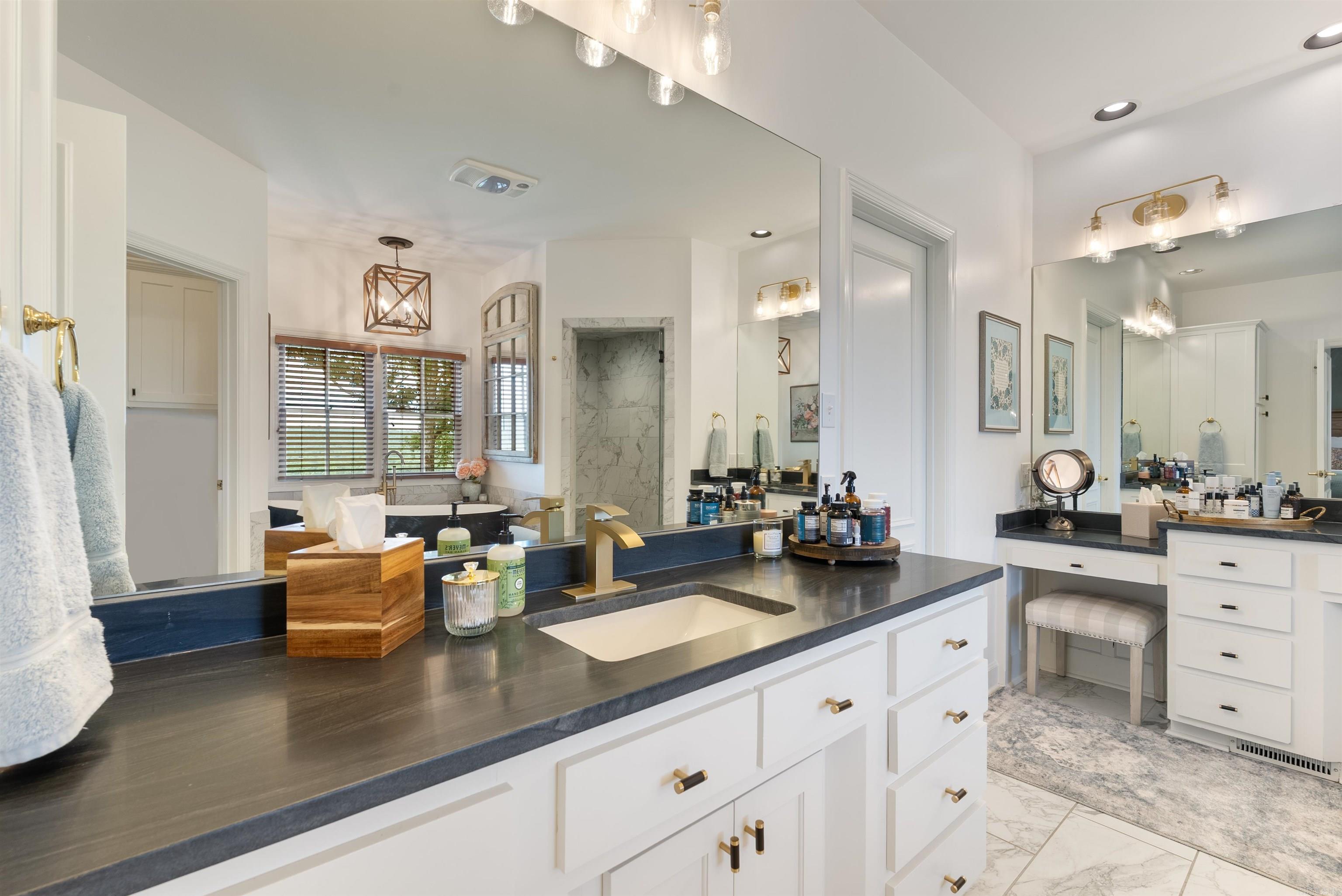 RIDGEFIELD ESTATES - Residential