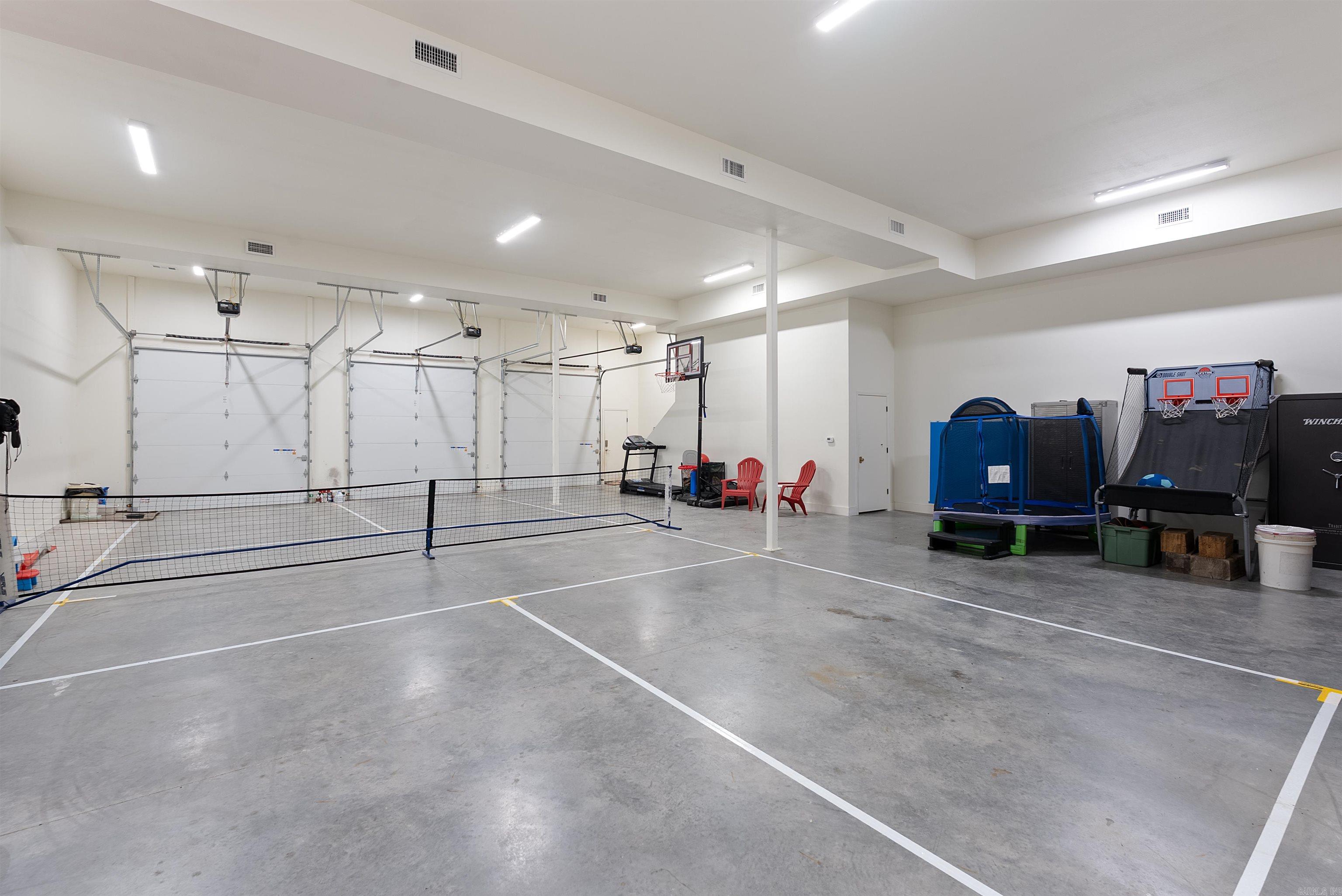 RIDGEFIELD ESTATES - Residential