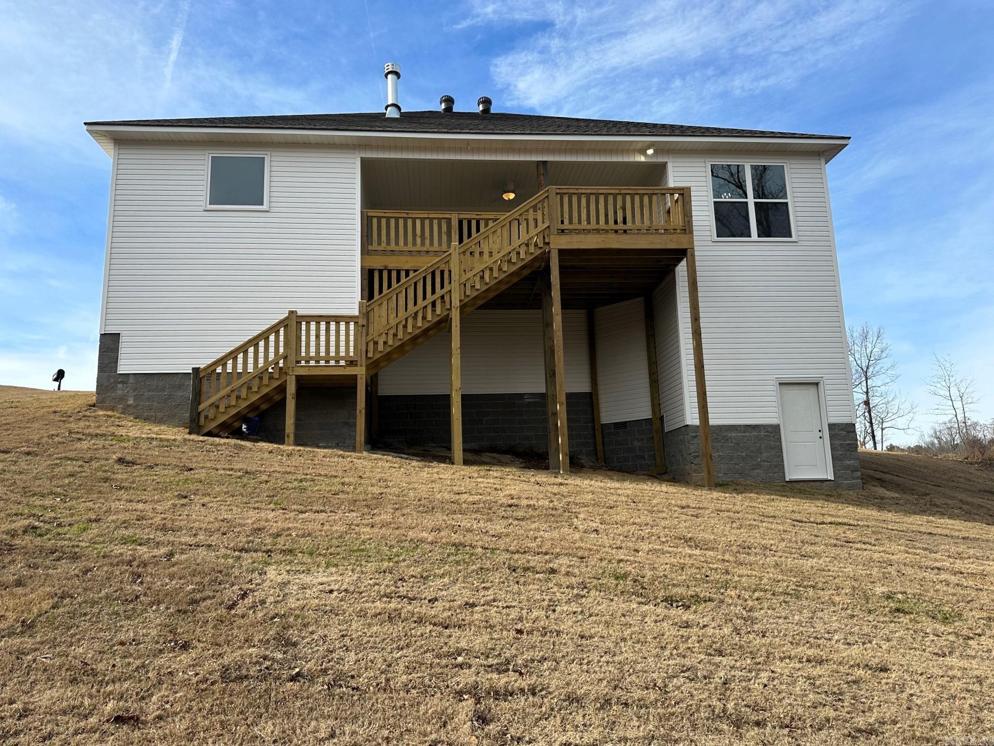 PINEWOOD ESTATES - Residential