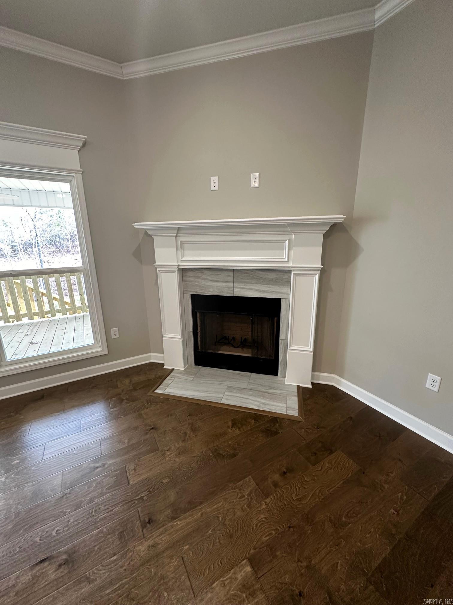 PINEWOOD ESTATES - Residential