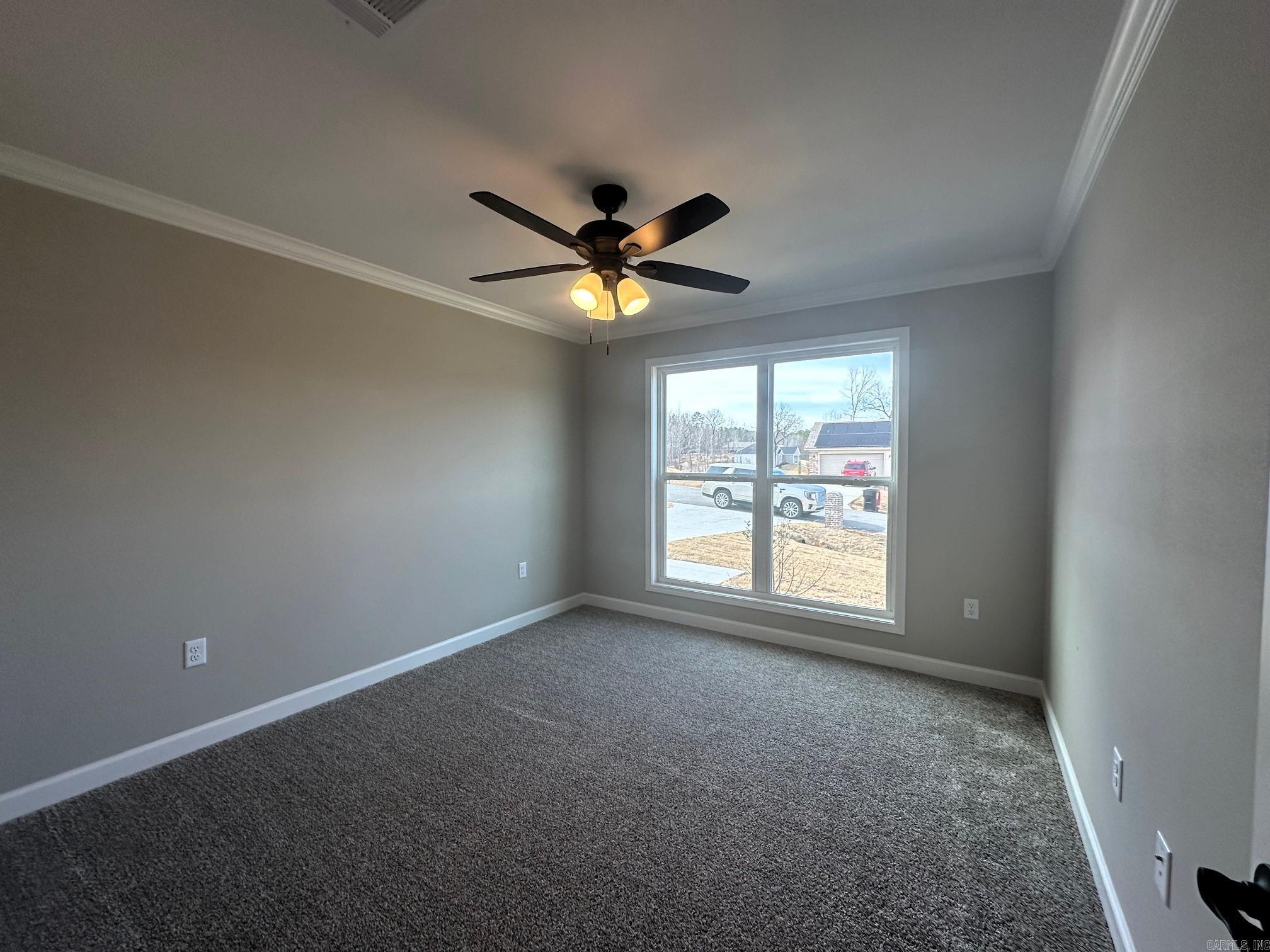 PINEWOOD ESTATES - Residential