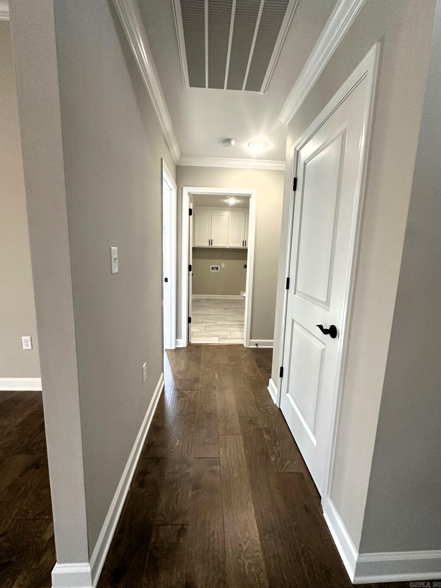 PINEWOOD ESTATES - Residential