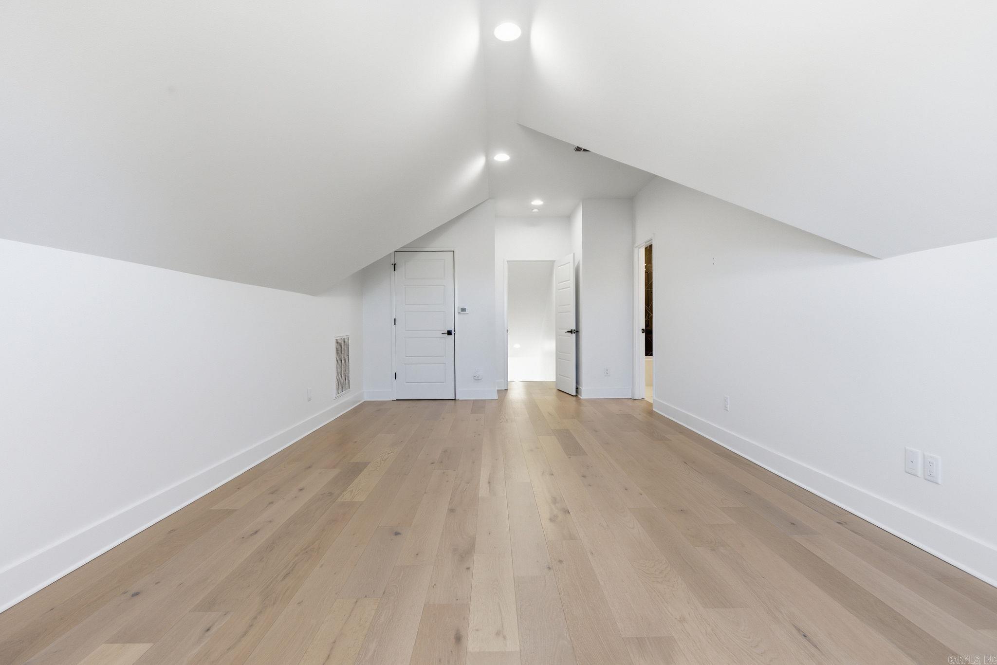 WEST LAKE VILLAGE - Residential