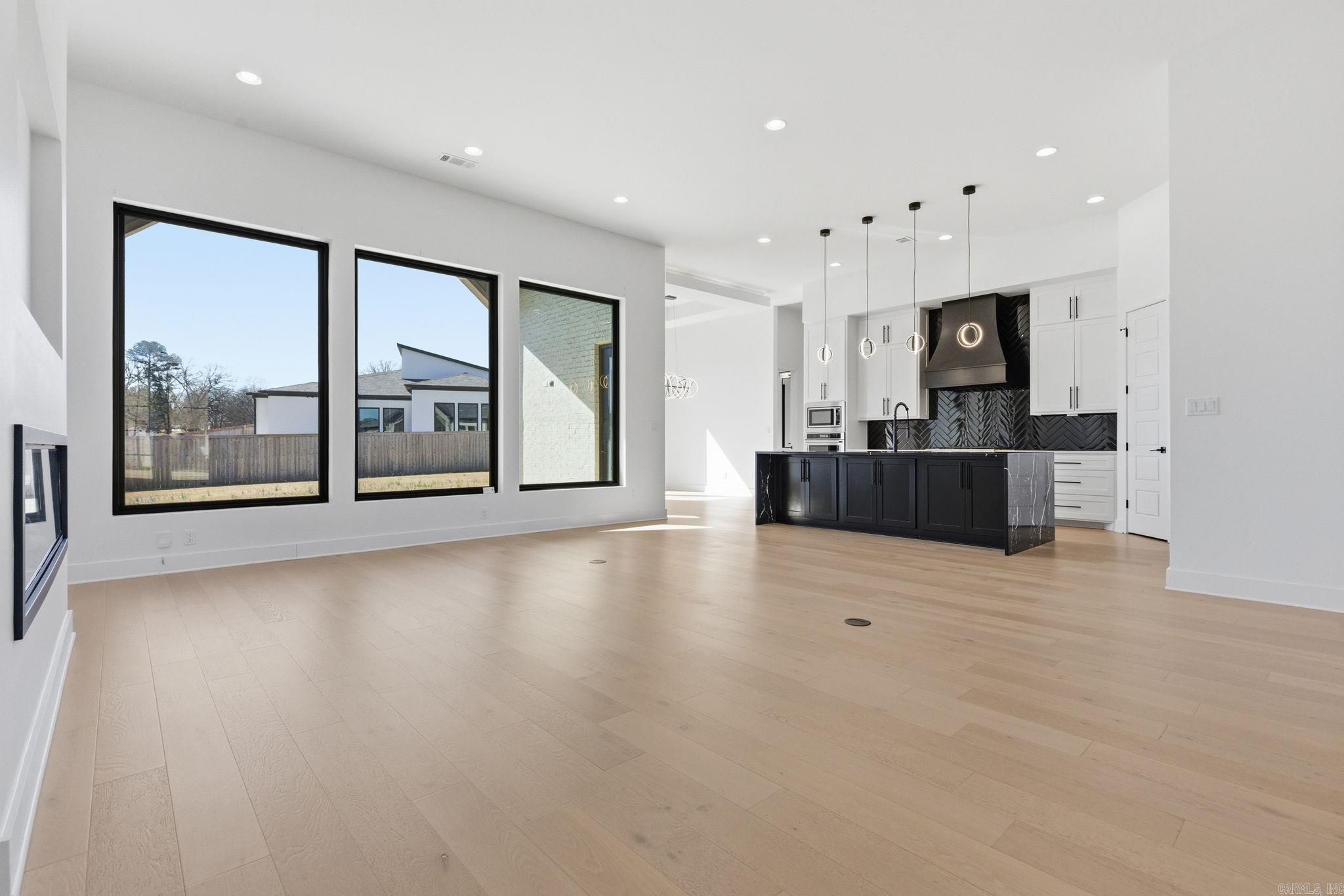 WEST LAKE VILLAGE - Residential