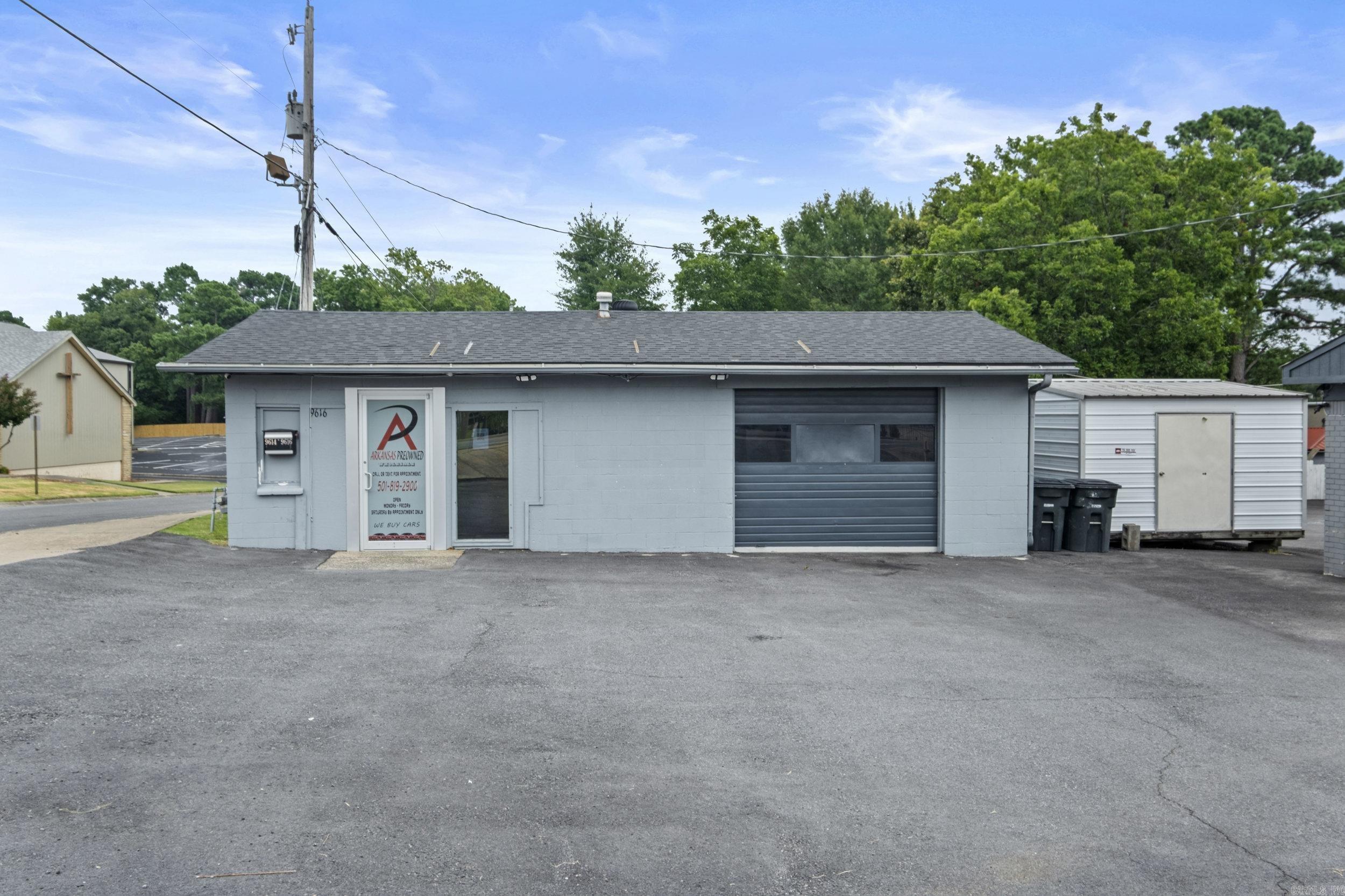 Seize a rare investment opportunity in the heart of Sherwood! This versatile commercial property sits just off highly trafficked Highway 107, offering unbeatable visibility and accessibility for your business or tenants. Situated on a spacious lot, the property includes **two freestanding buildings** totaling approximately 2,000 sq ft. (Recommend having this measured.)Whether you're looking for office space, retail, service-oriented business, or a mixed-use layout, the flexibility here is unmatched. Property Highlights: Strategic location near Hwy 107 with high daily traffic count Ample parking and easy access for clients, deliveries, or staff Strong local demographics and nearby established businesses Zoned commercialāready for your vision Whether you're an owner-occupant, investor, or developer, this is your chance to secure a well-positioned asset in a growing part of Sherwood. Donāt miss your opportunity to make your mark in one of Central Arkansas' most active corridors.