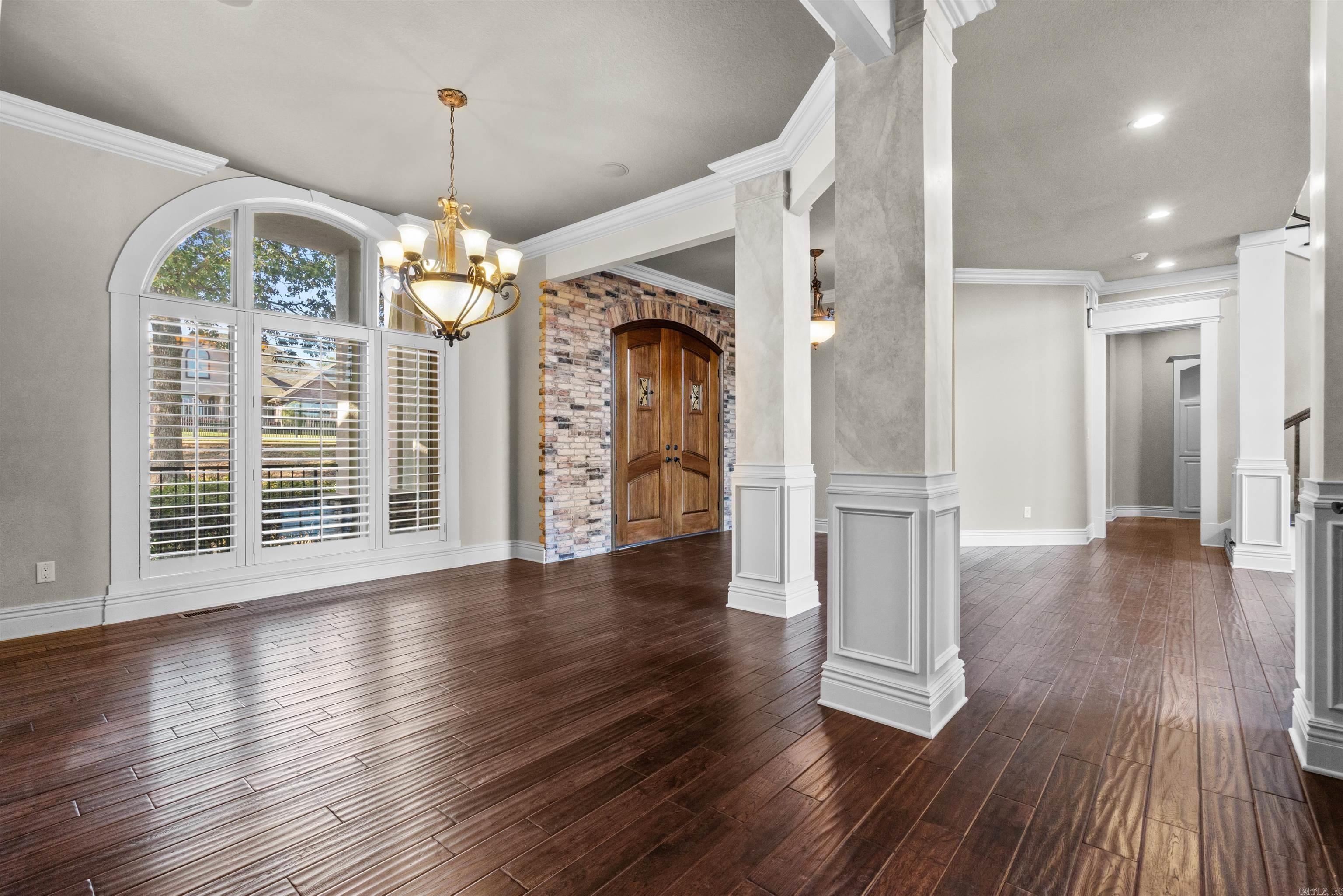 HUNTER HEIGHTS - Residential