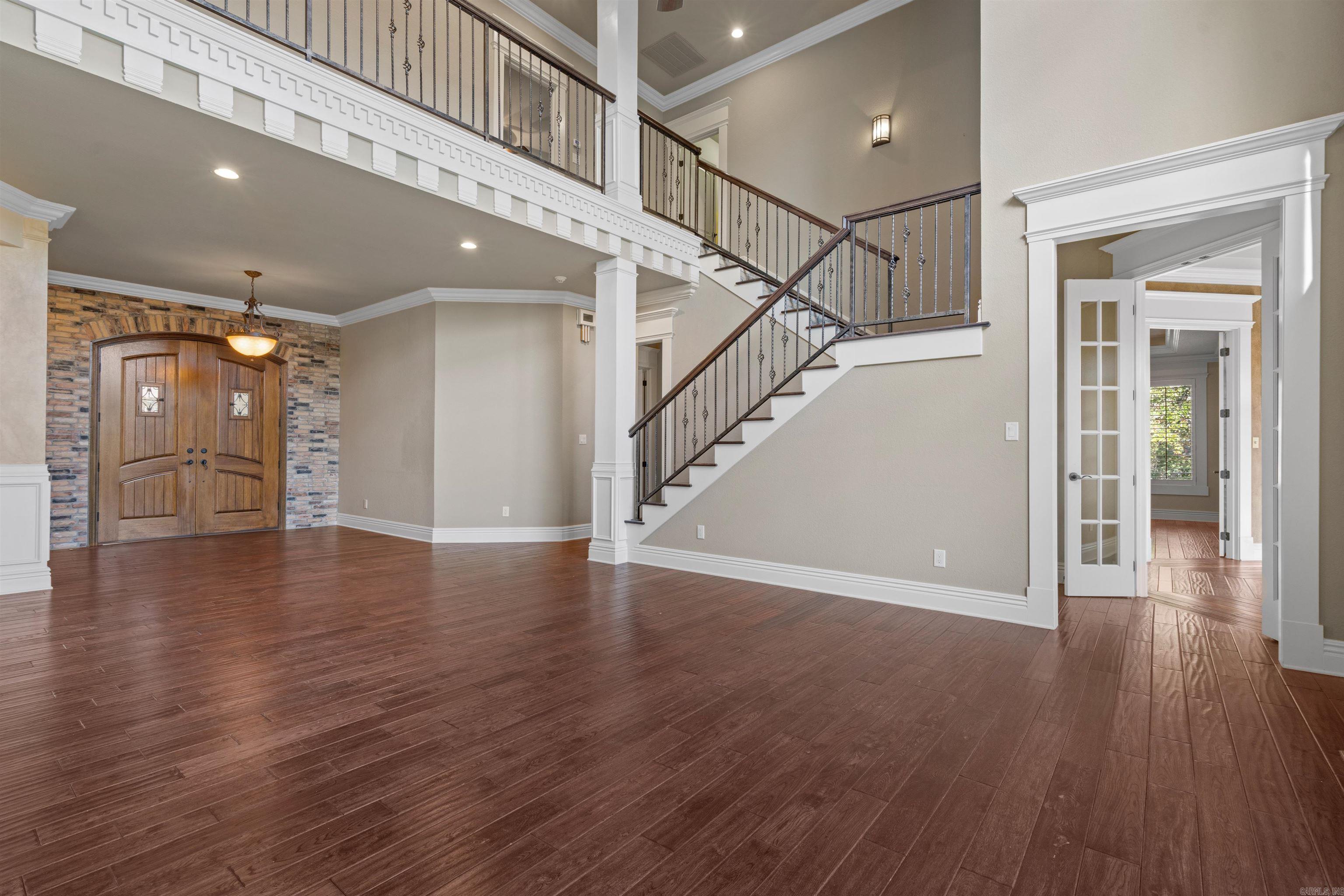 HUNTER HEIGHTS - Residential