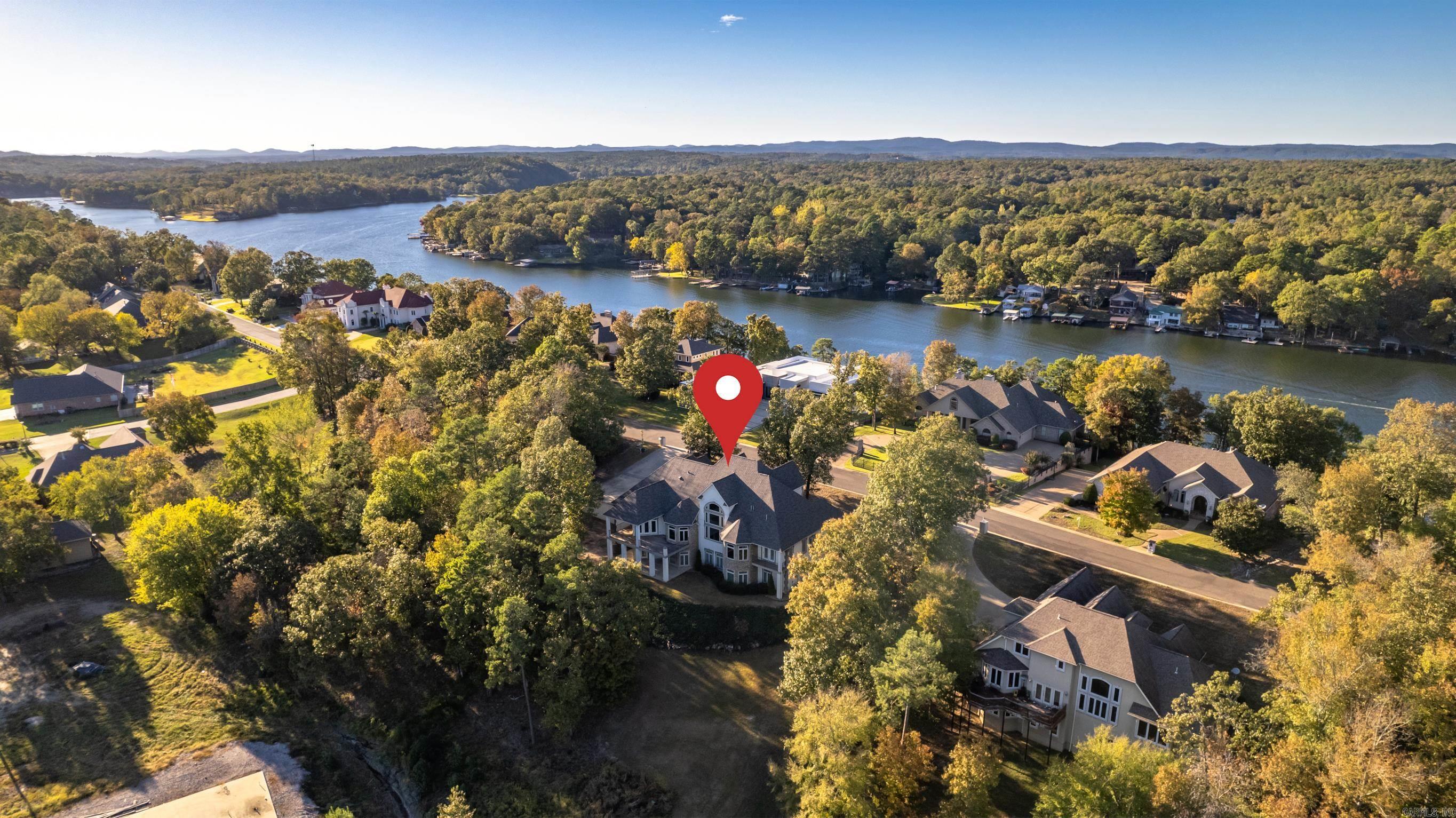 HUNTER HEIGHTS - Residential