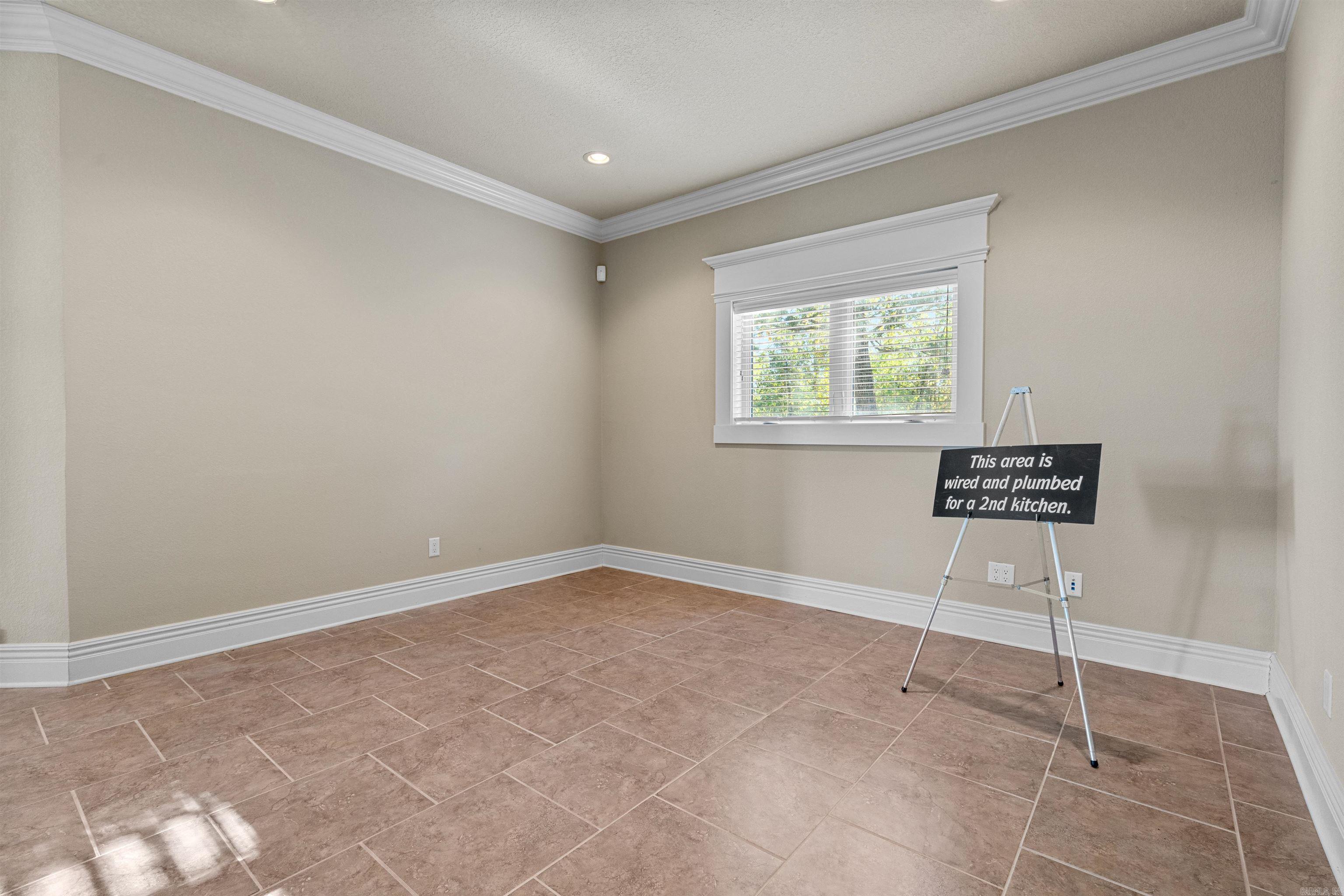 HUNTER HEIGHTS - Residential