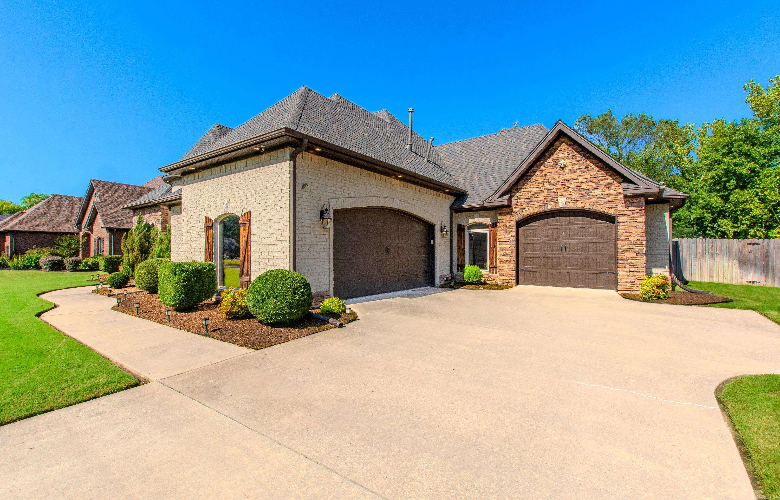 HURRICANE LAKE EST - Residential