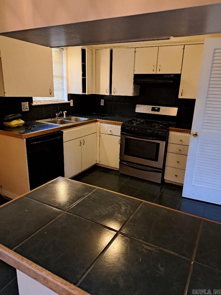 ELKHART - Residential