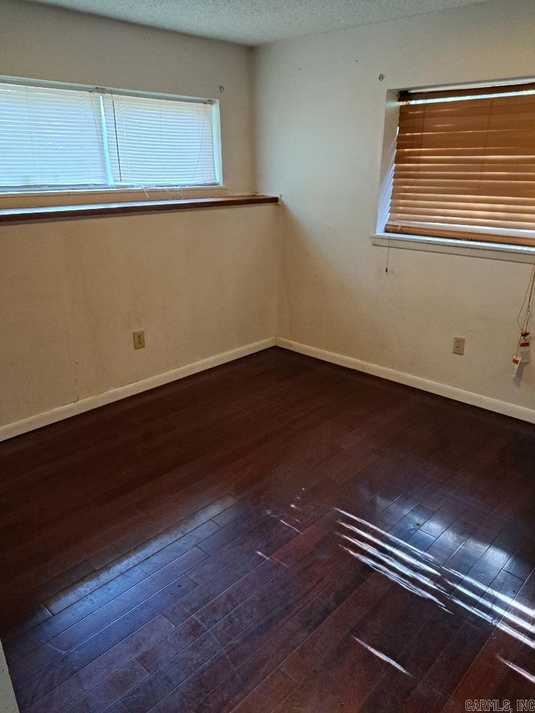 ELKHART - Residential