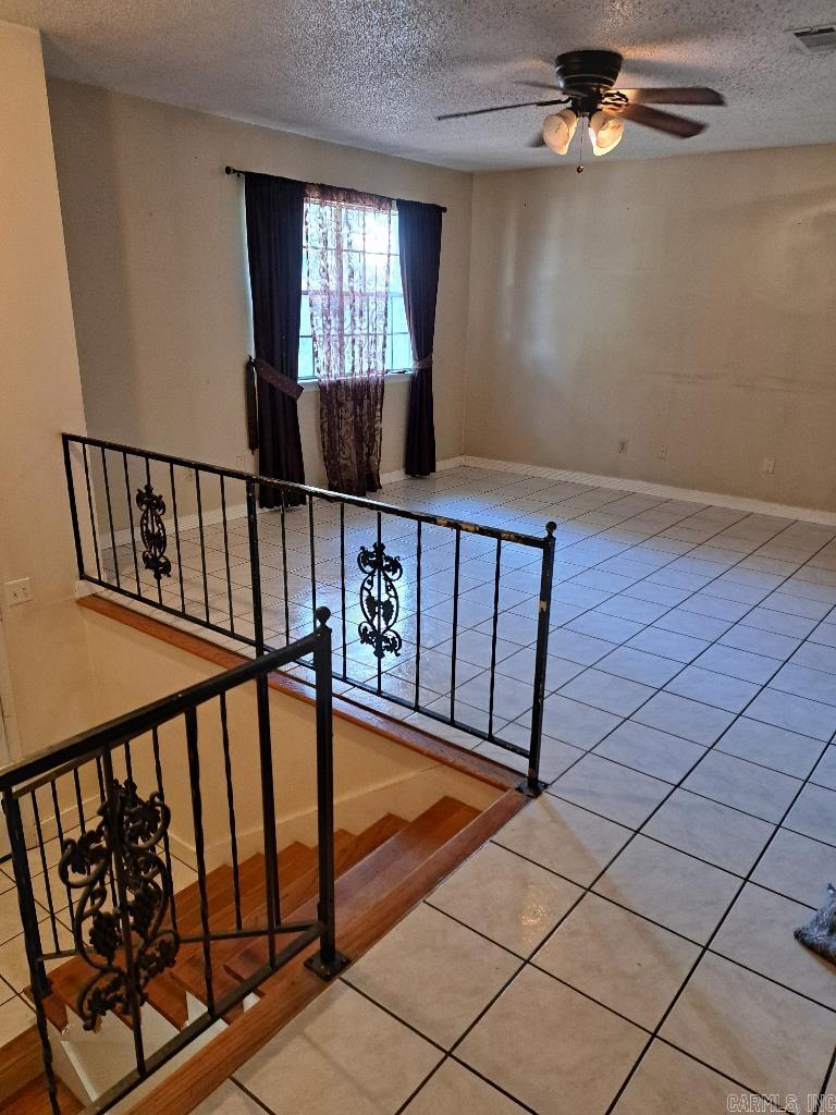 ELKHART - Residential