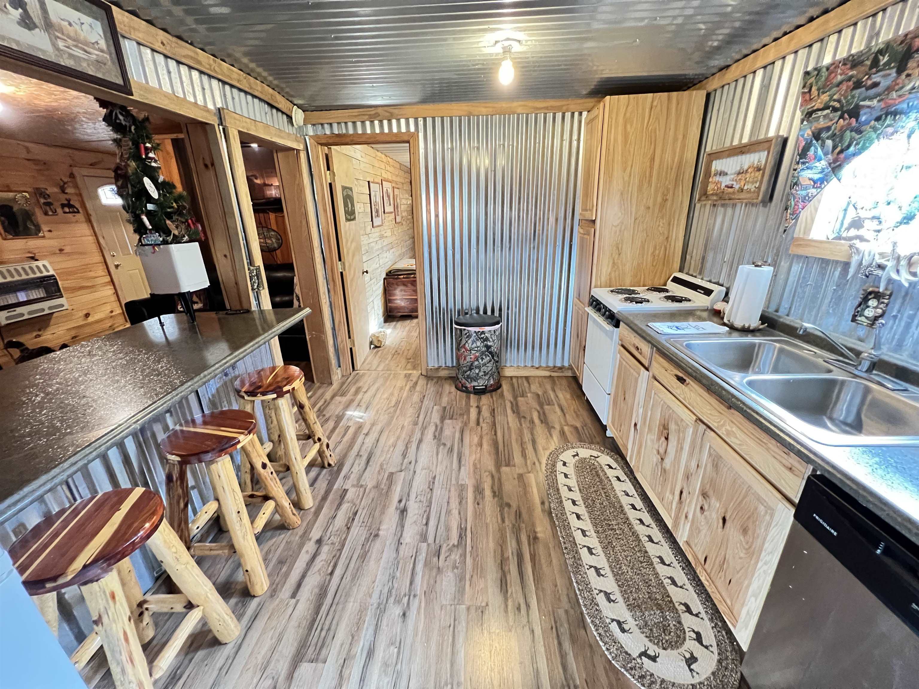 DEER VALLEY - Residential