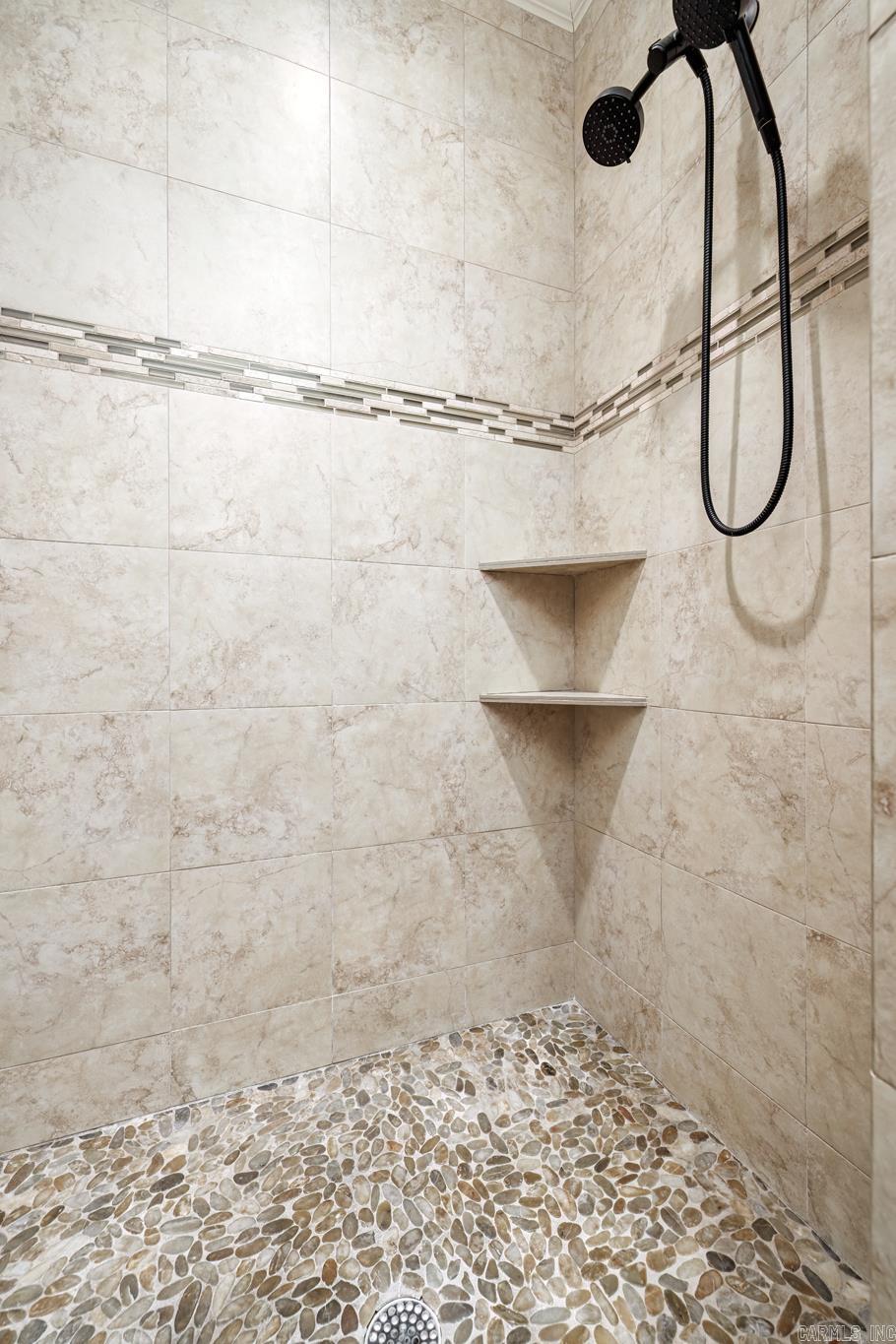 Isabella - Residential