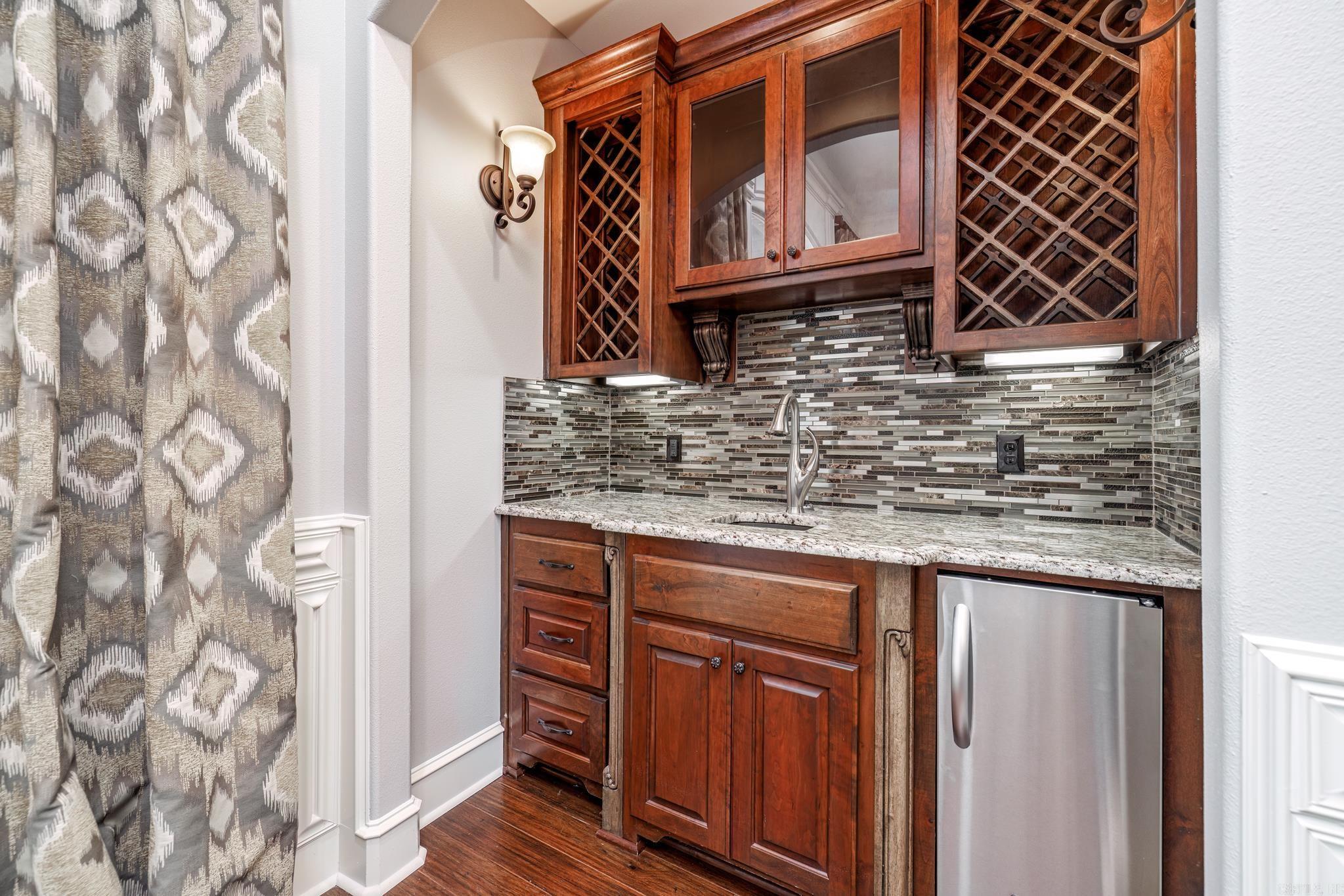 Isabella - Residential