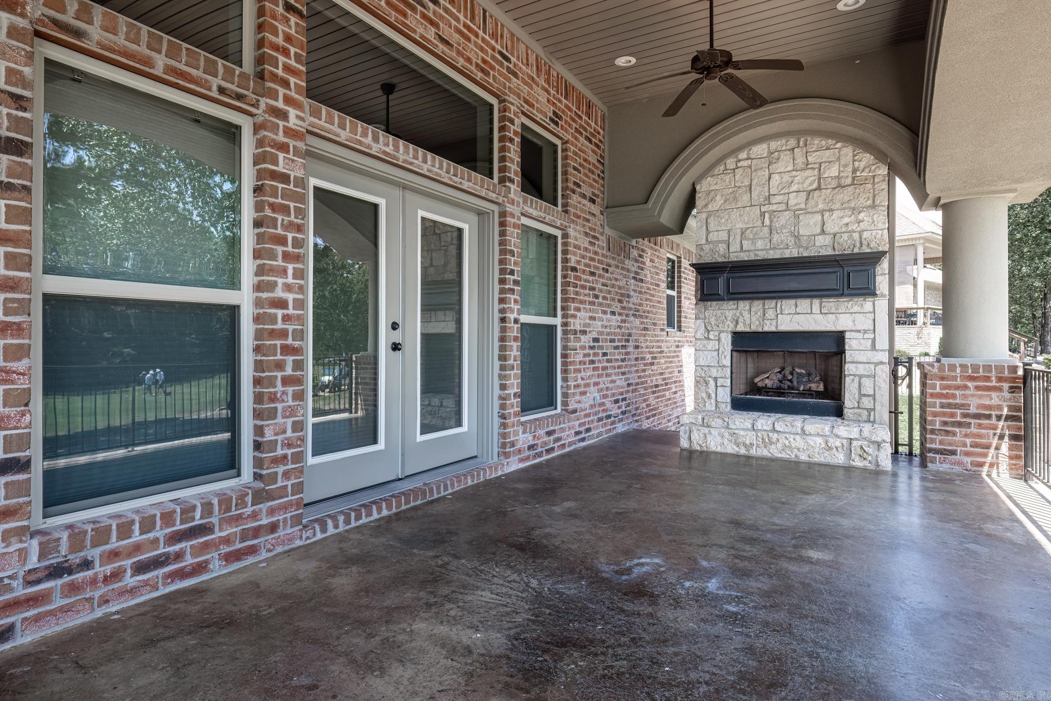 Isabella - Residential