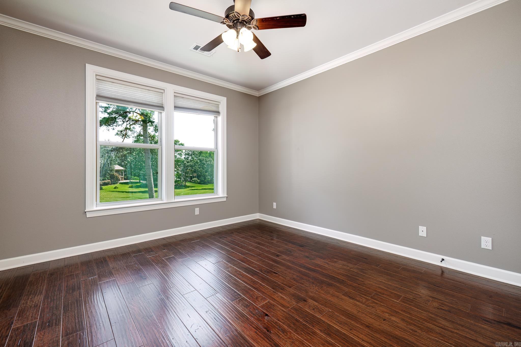 Isabella - Residential