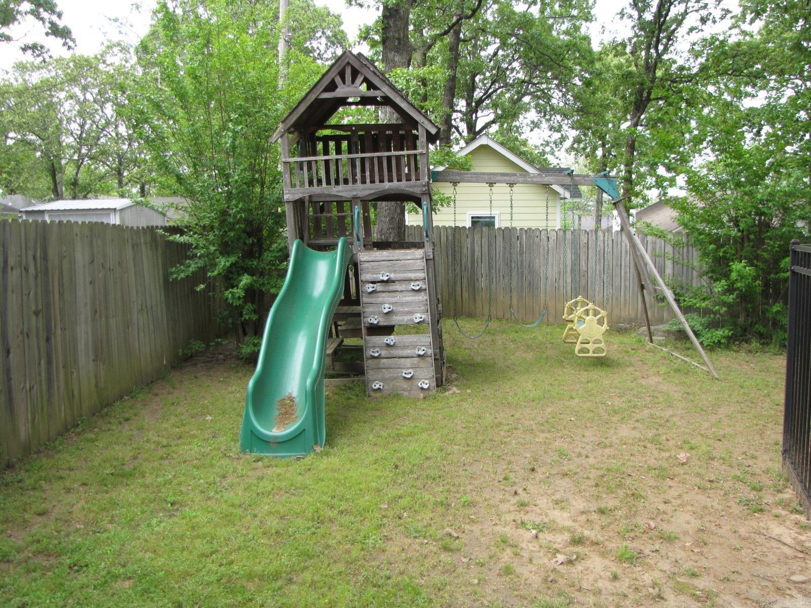 OAKBROOKE - Residential