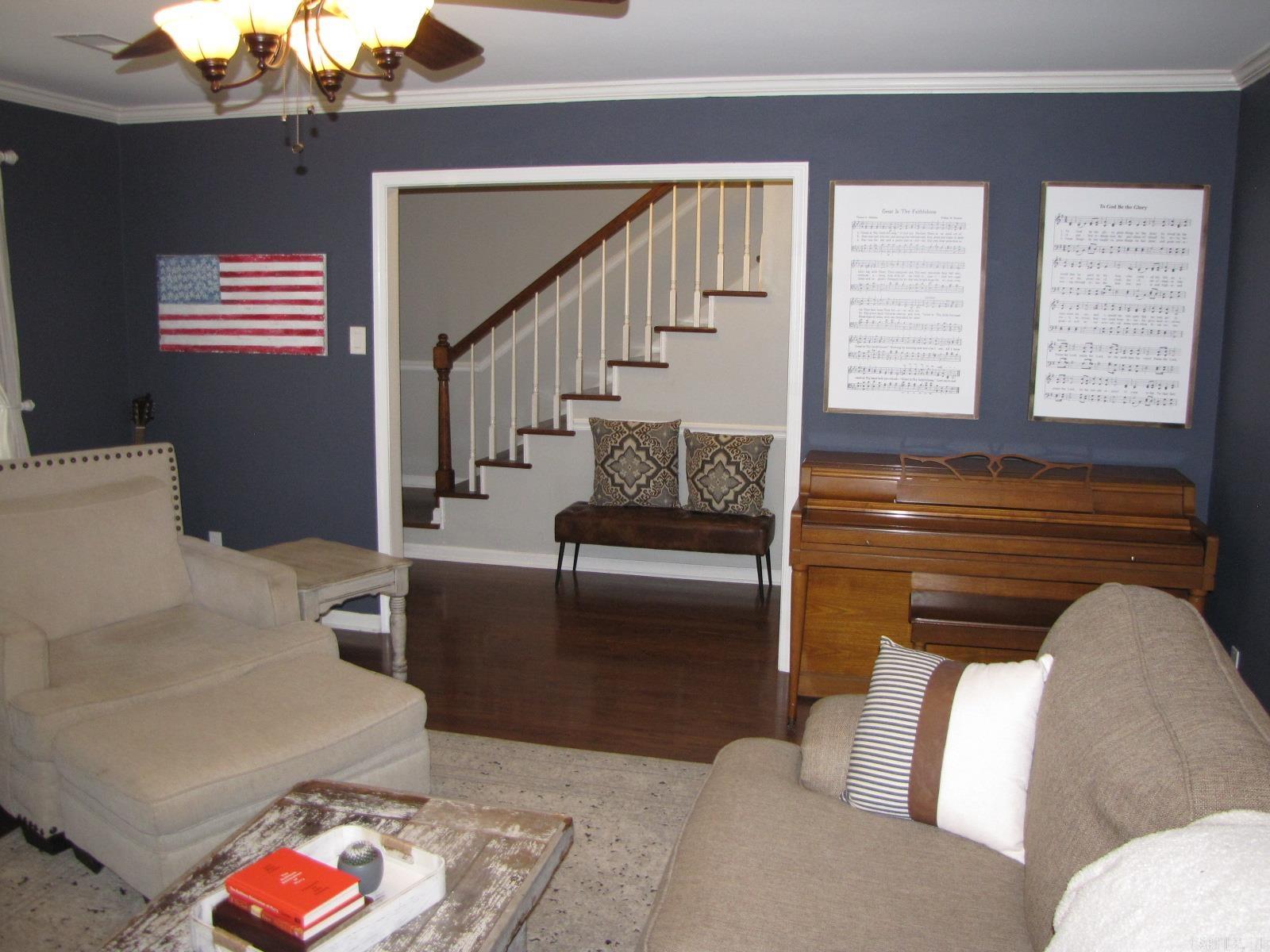 OAKBROOKE - Residential