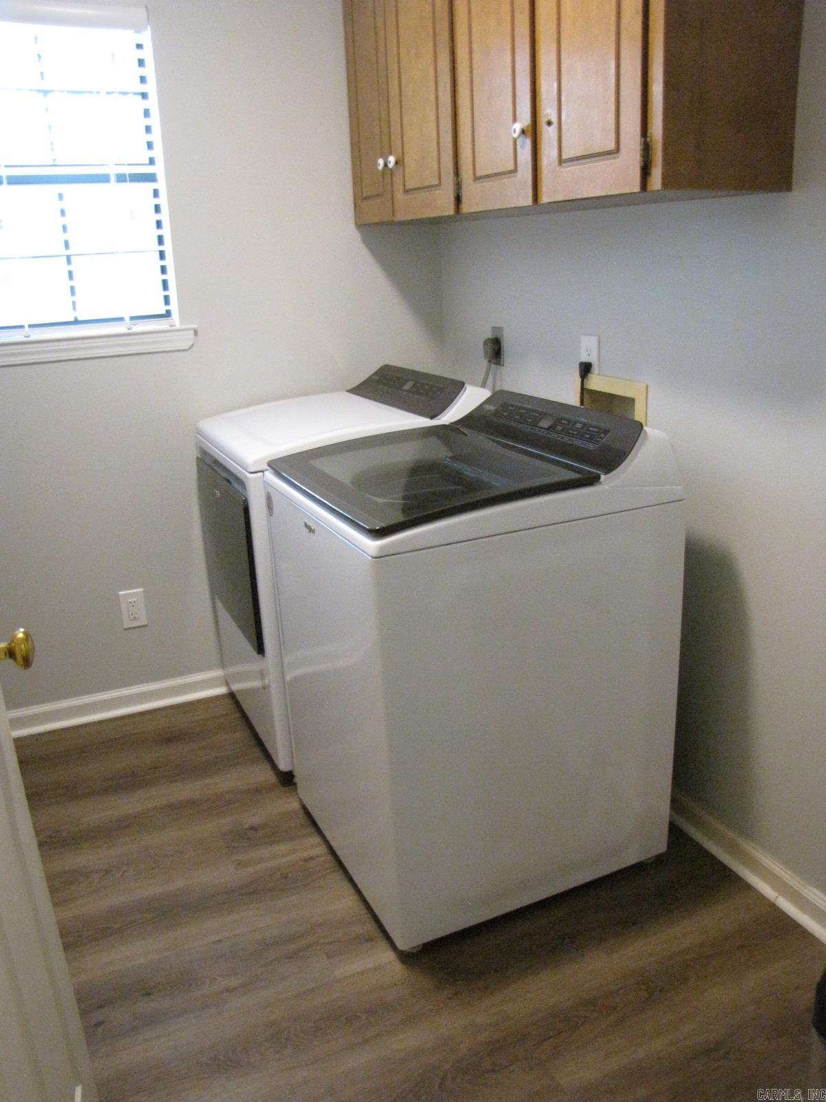 OAKBROOKE - Residential