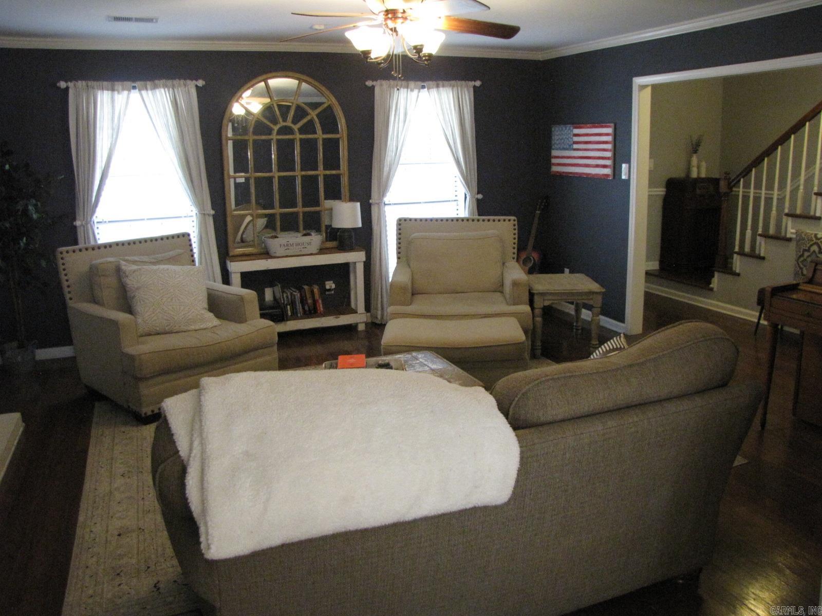 OAKBROOKE - Residential