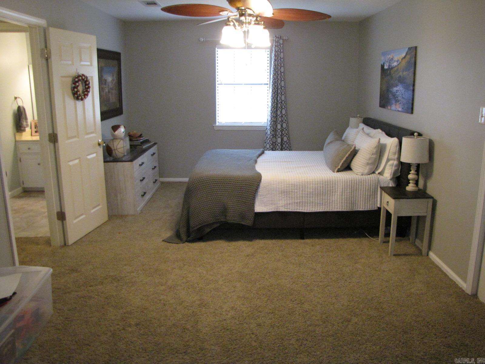 OAKBROOKE - Residential