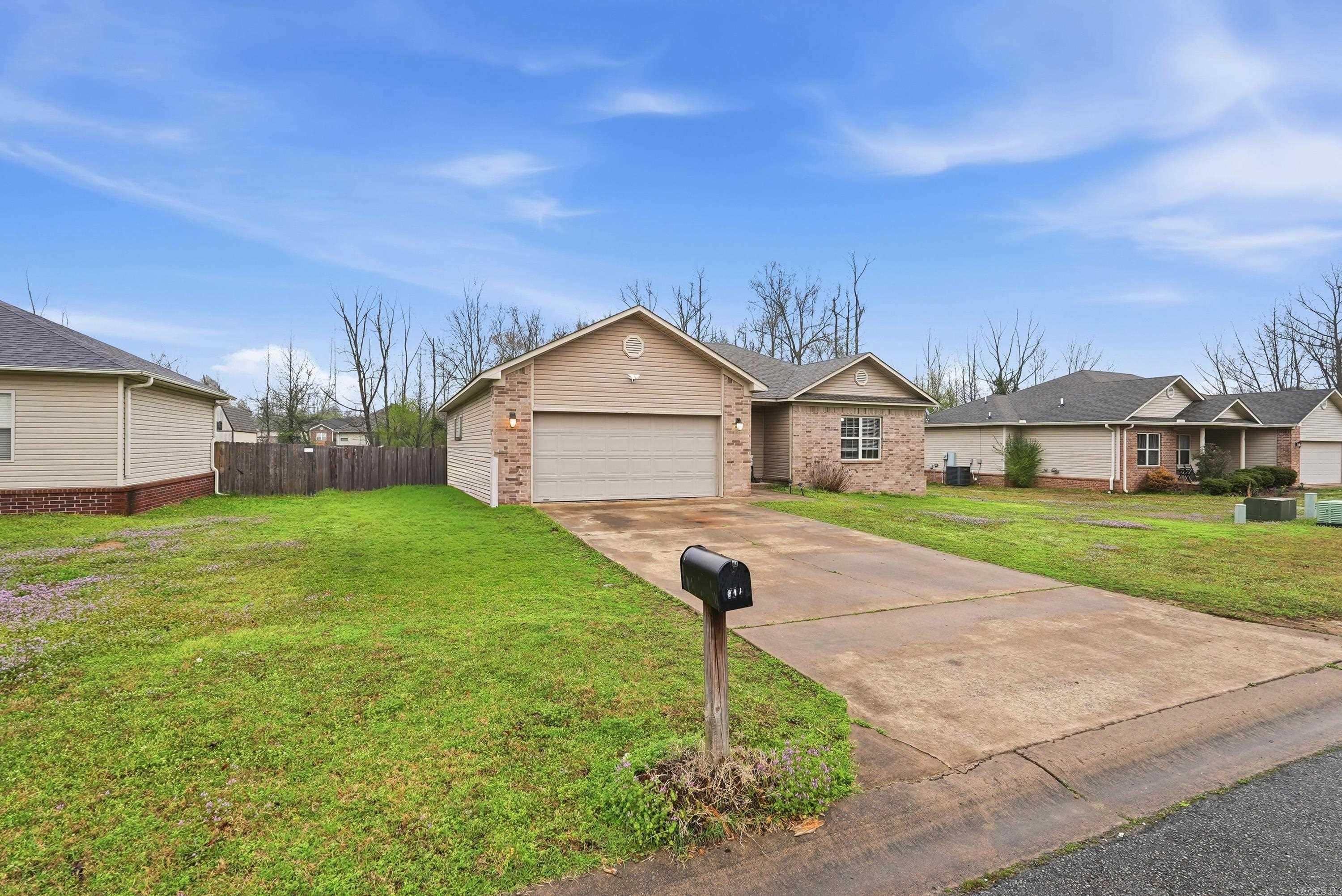 WEATHERING HEIGHTS - Residential