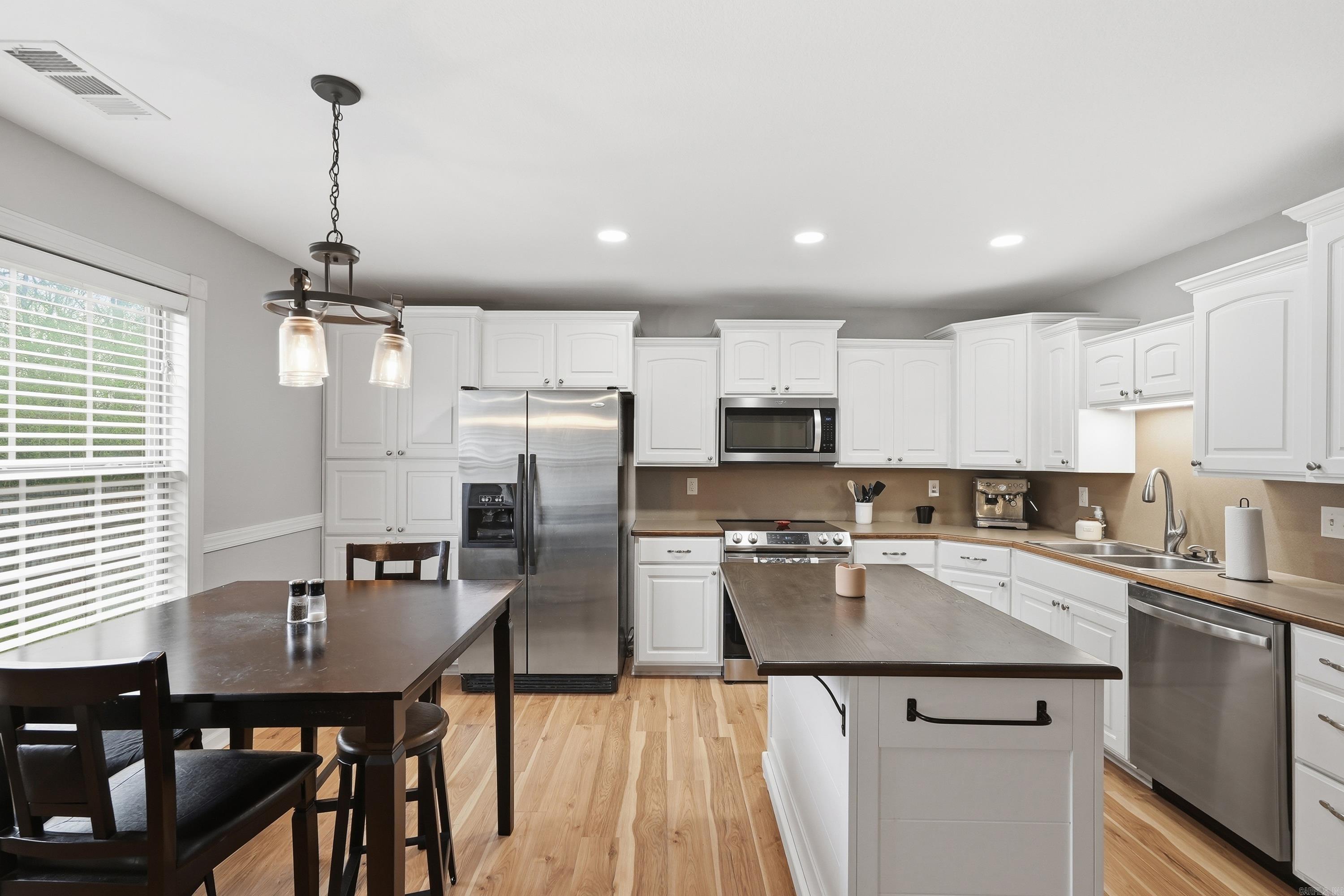 WEATHERING HEIGHTS - Residential