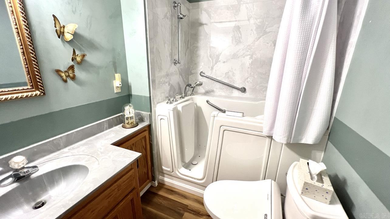 BELLE COVE - Residential