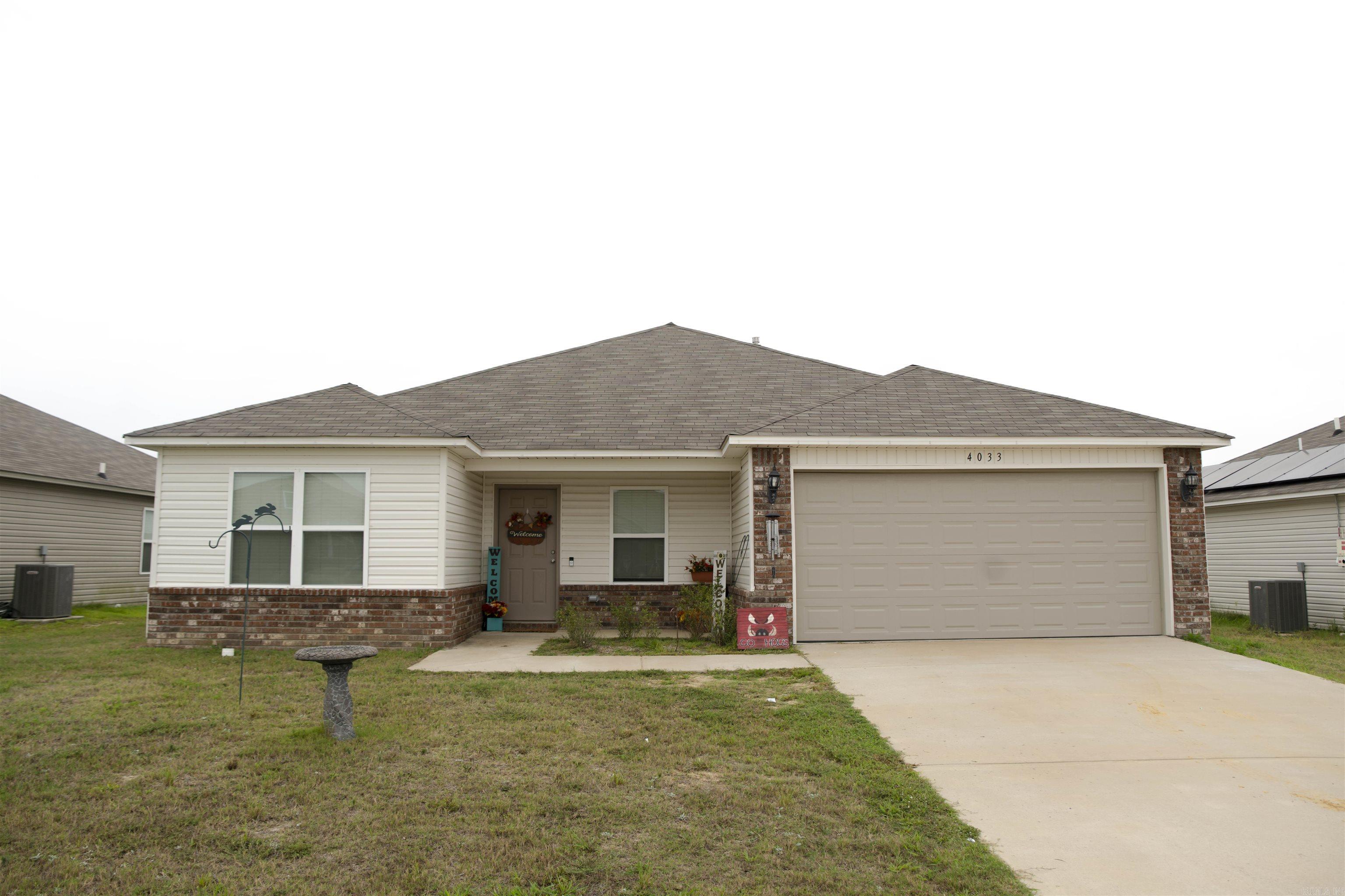 THE MEADOWS - Residential