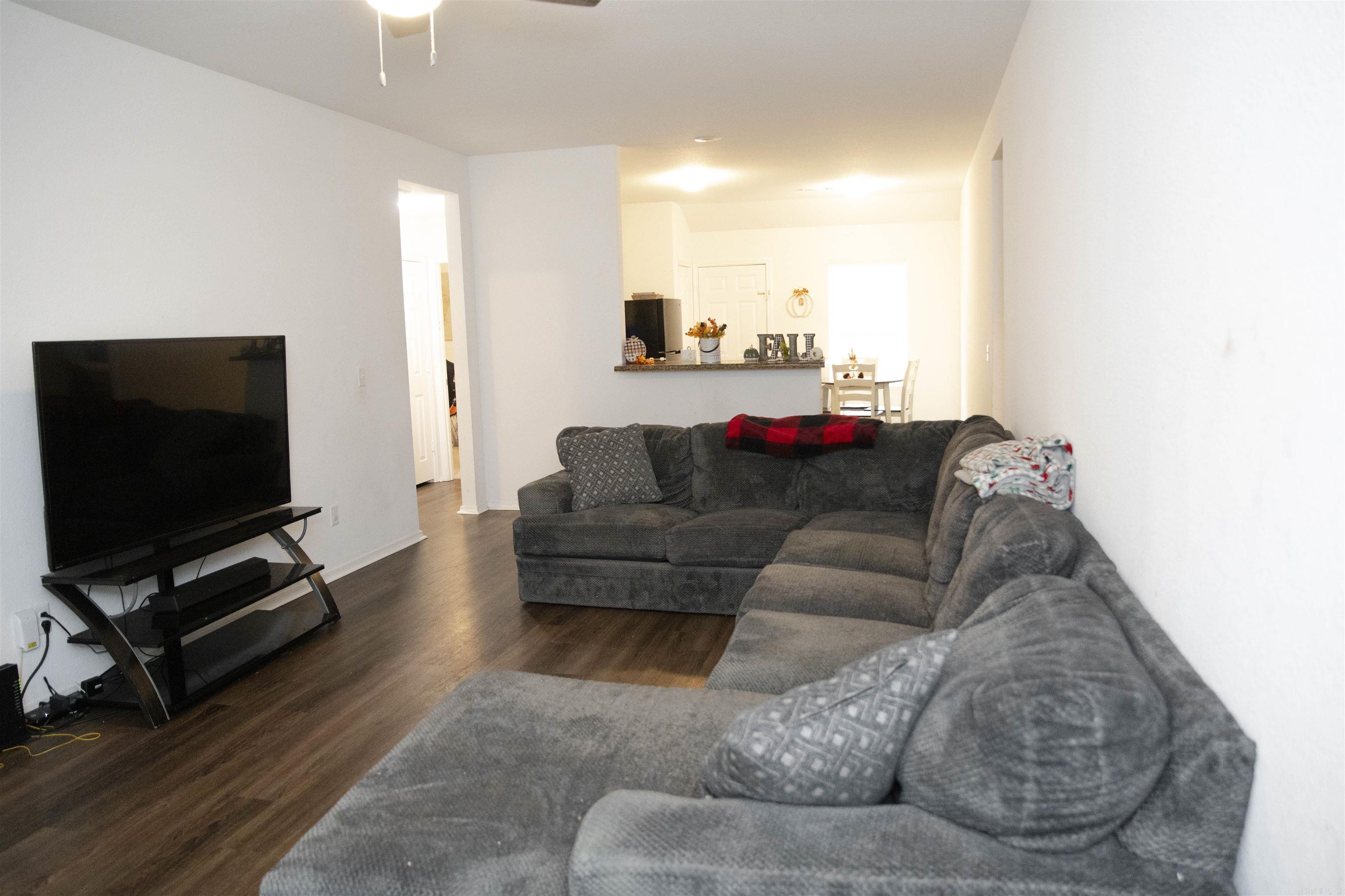 THE MEADOWS - Residential