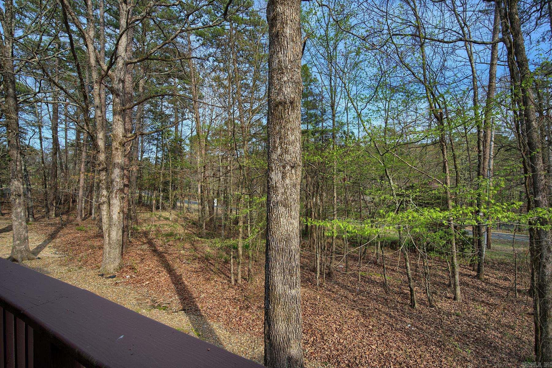 La Courna Courts - Residential