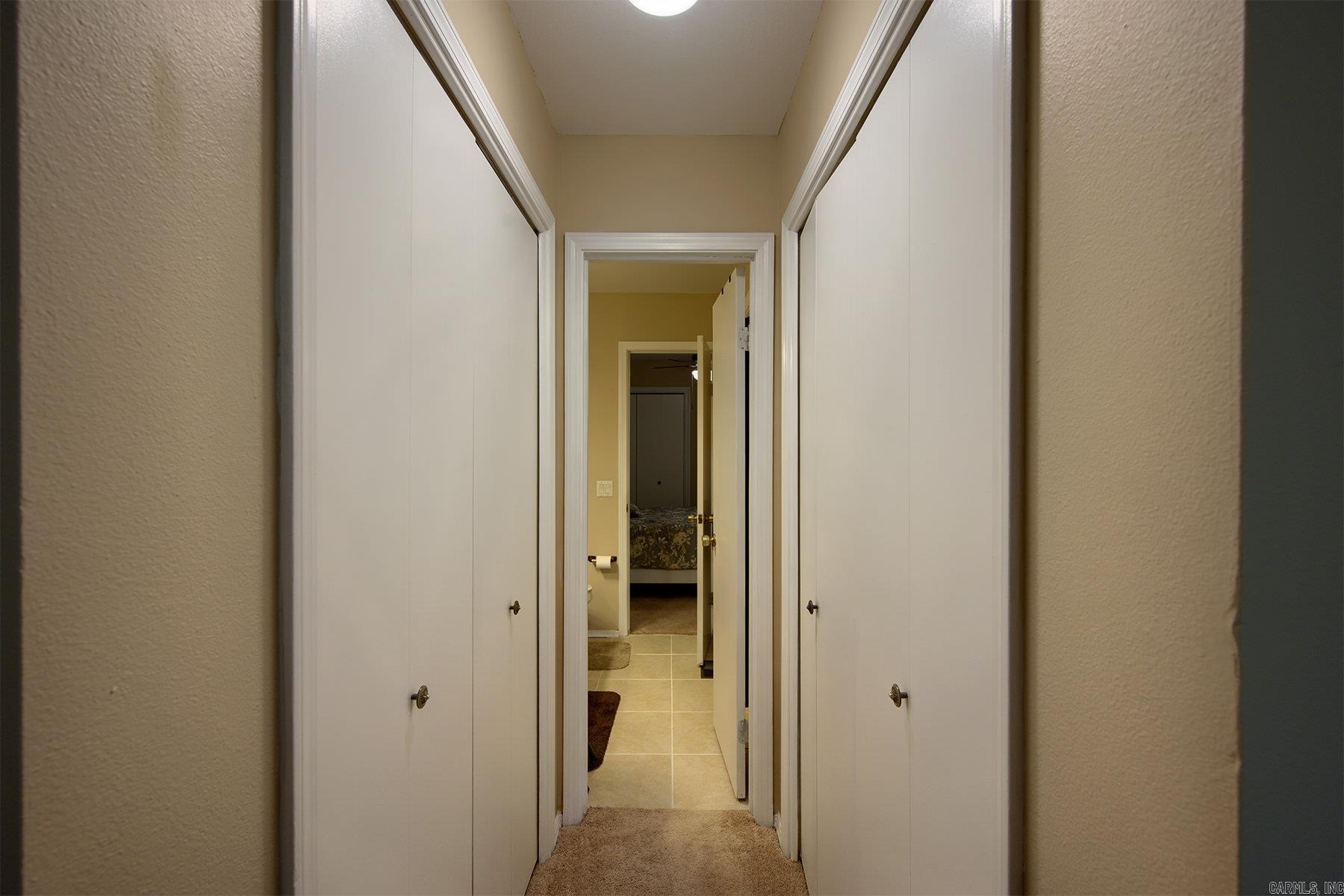 La Courna Courts - Residential