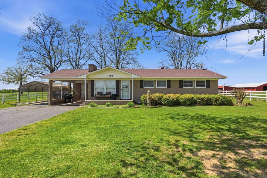 Welcome to 1085 Highway 36, perfectly situated right on the highway in Mount Vernon. This charming 3 bedroom, 2 bath home sits on over half an acre and offers updates throughout, including fresh paint and updated lighting. Enjoy the convenience of two parking areas, a storage building, and large shade trees that provide a peaceful setting. The property is surrounded by a beautiful white vinyl fence, adding both charm and privacy. Located just 20 minutes from Greers Ferry, 20 minutes from Conway, and less than 5 minutes from the small town of Mount Vernon, this home offers the perfect blend of country living and convenience.