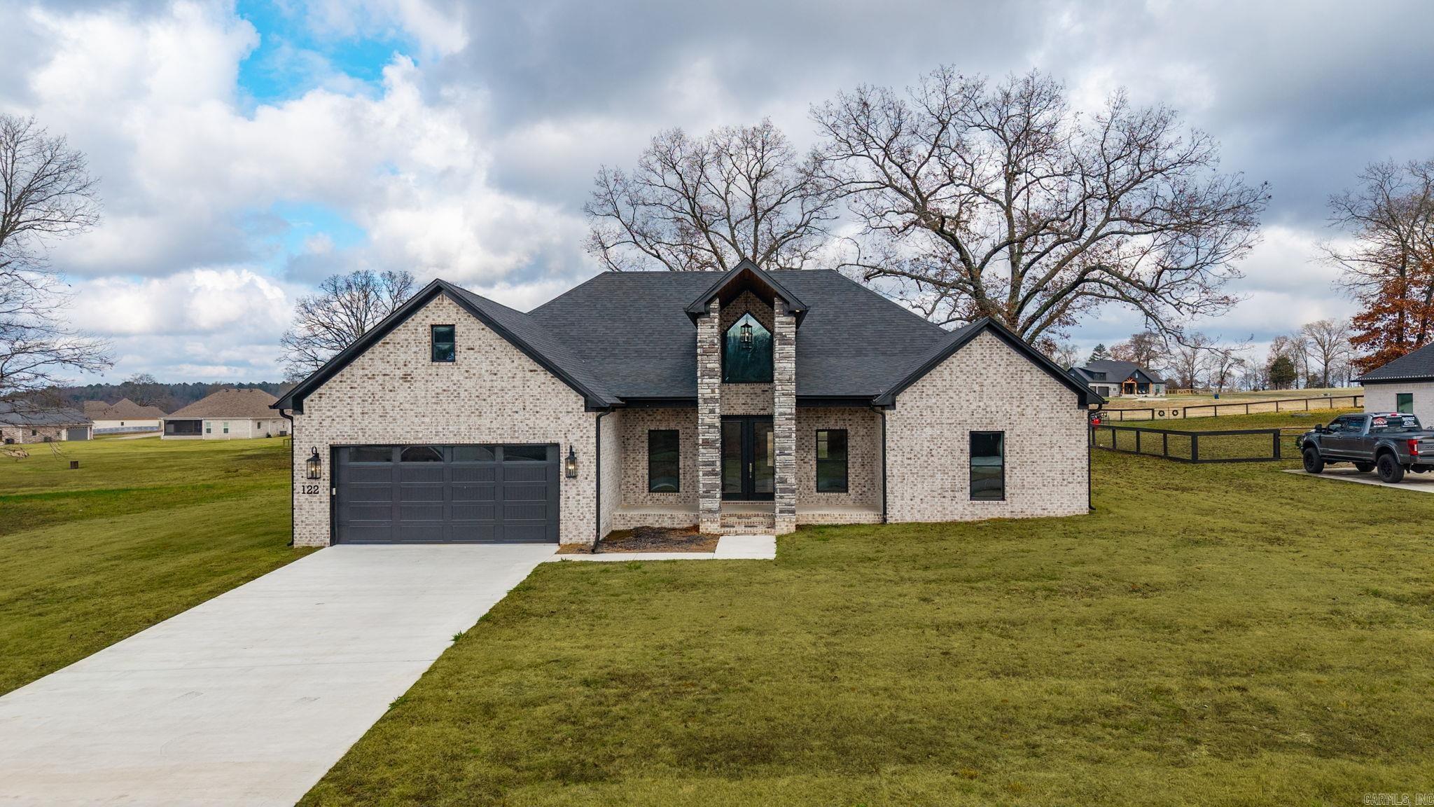 REPUBLICAN VALLEY ESTATES - Residential