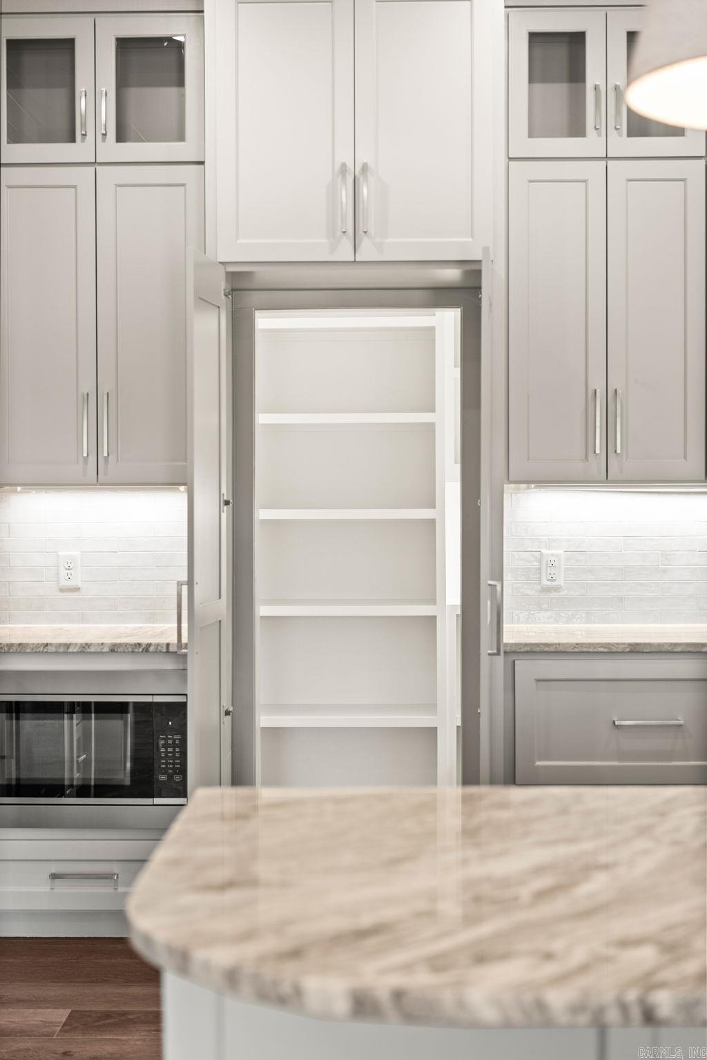 REPUBLICAN VALLEY ESTATES - Residential