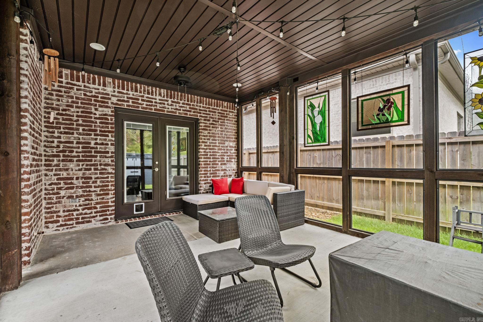 PIPER LANE - Residential