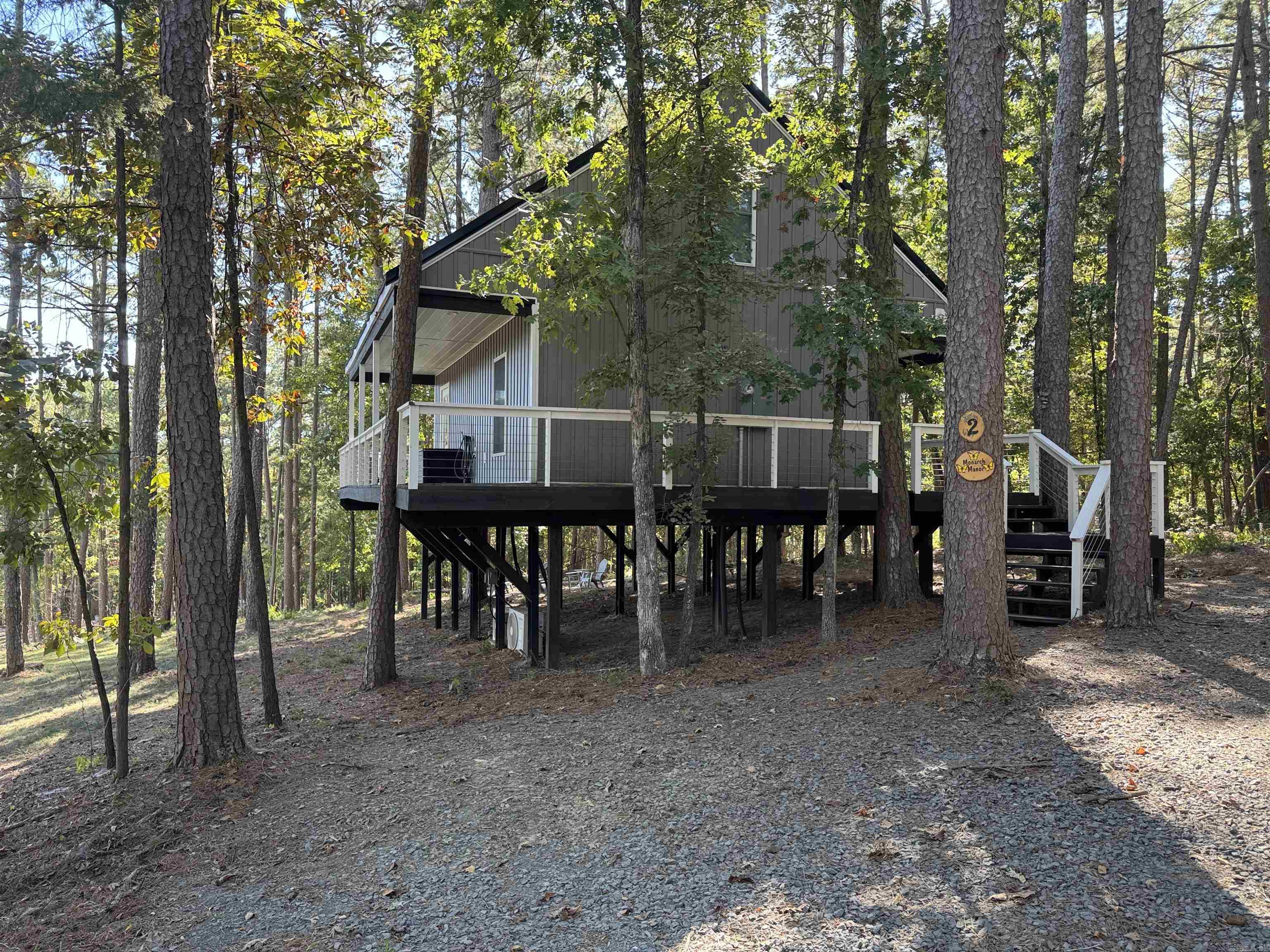 Metes & Bounds - Residential