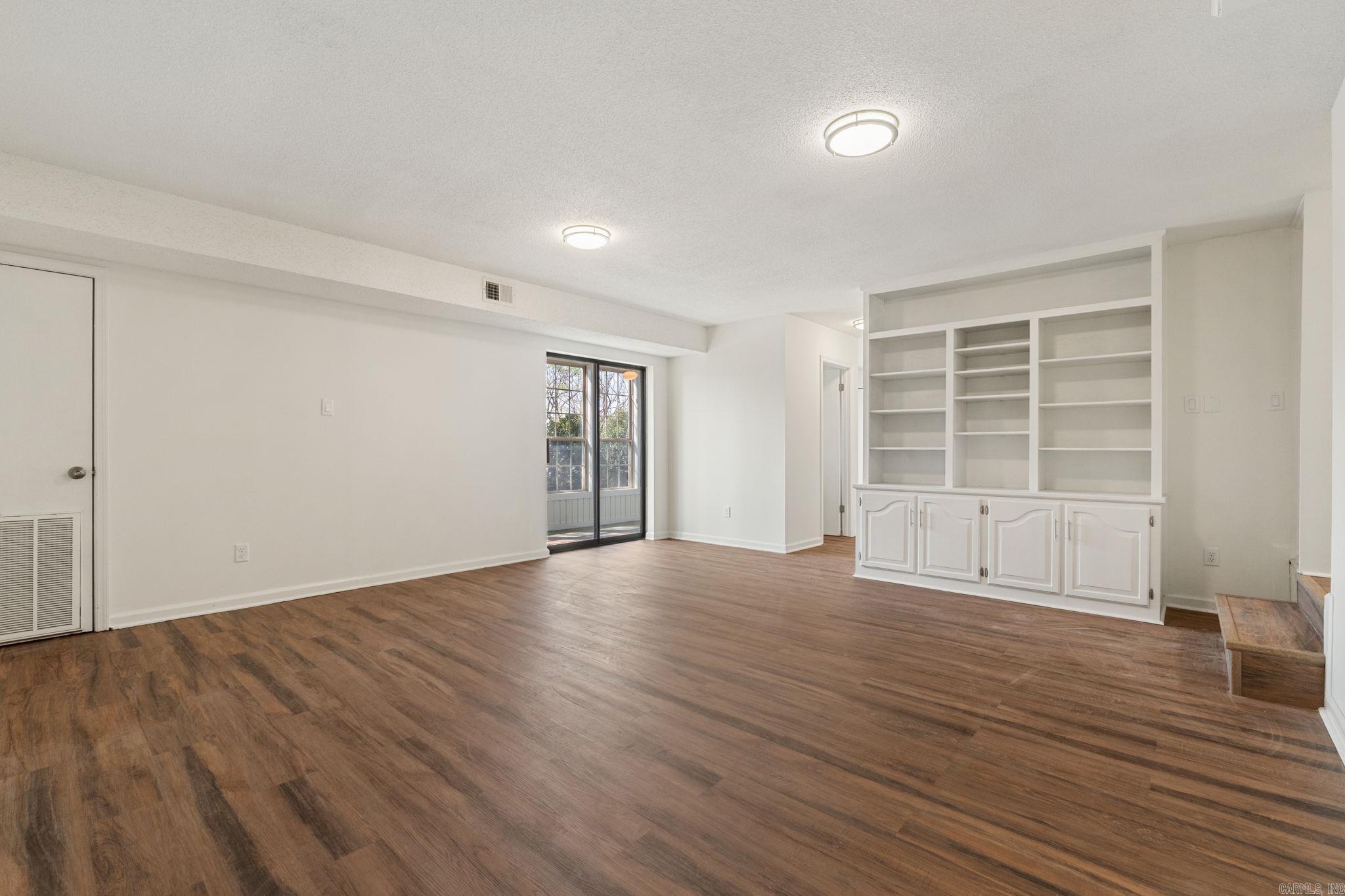 Summit - Residential